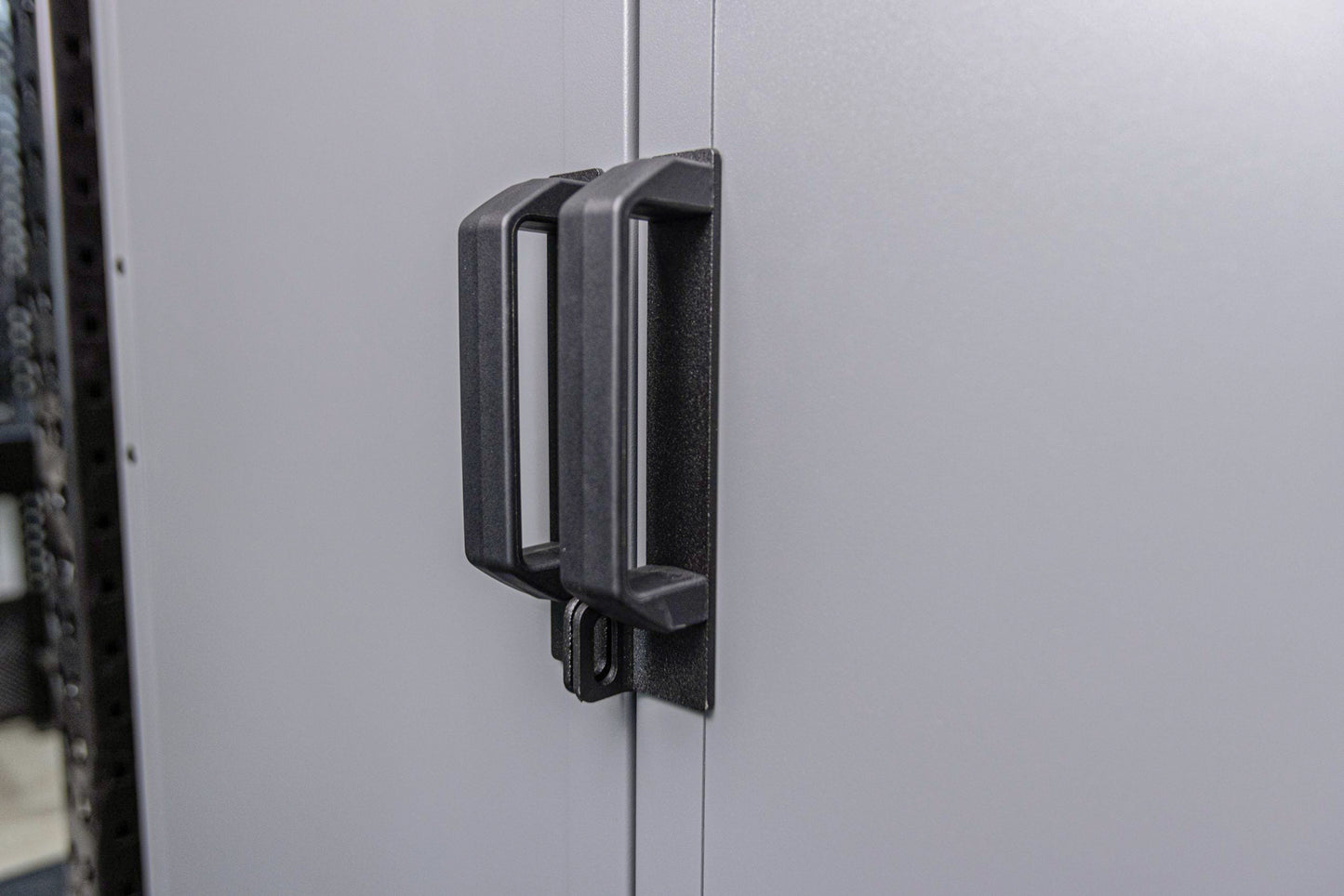 Levrack Locking Handle