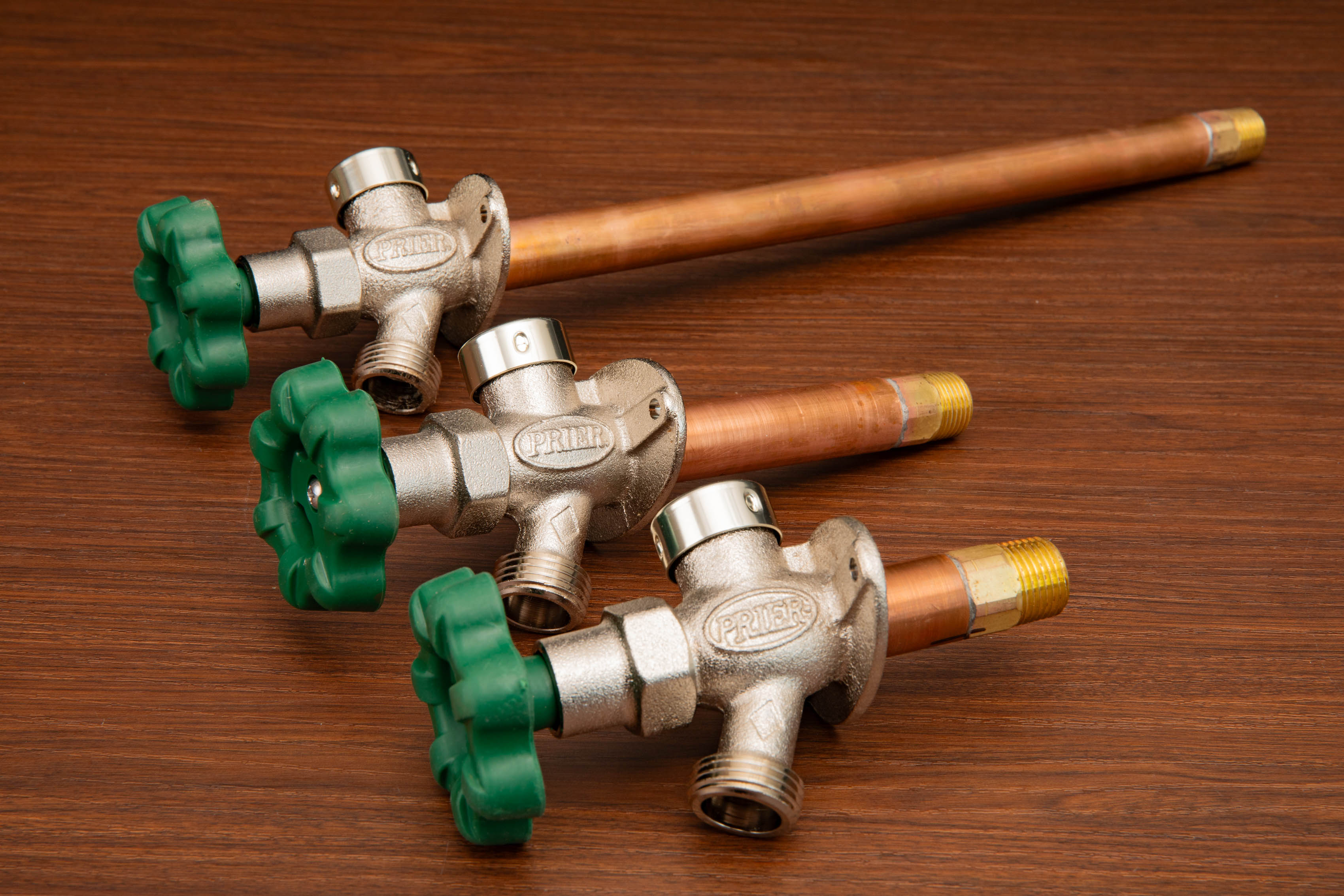 ぱぴー P-164 Freeze-Less Anti-Siphon Hose Bibb with Brass Construction