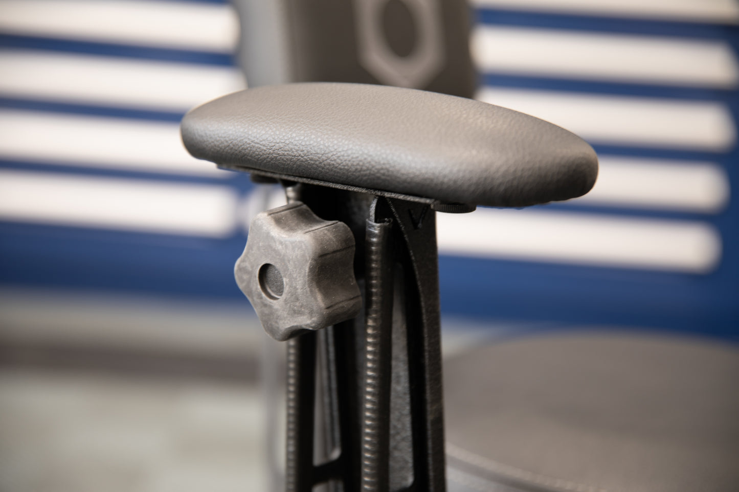 Vyper Adjustable Armrest