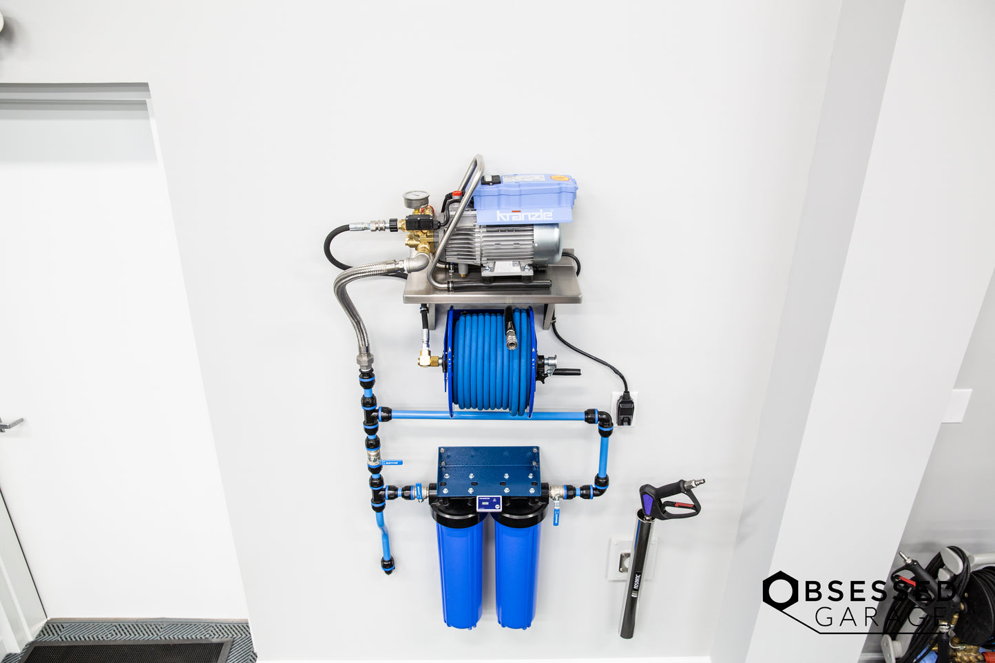 CR Spotless DIW-20 High Output Wall Mounted System