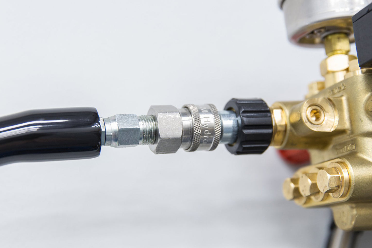 Zinc M22 Female (14mm) to 3/8" QD Plug