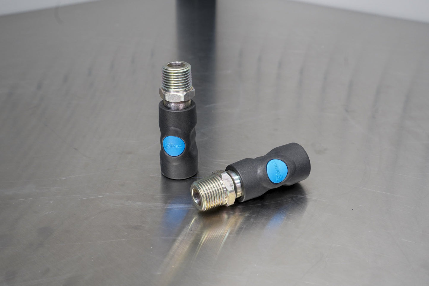 Prevost 3/4" NPT (Female) Inlet Double Wall Manifold - Two NPT (Male) 1/2" Interchange