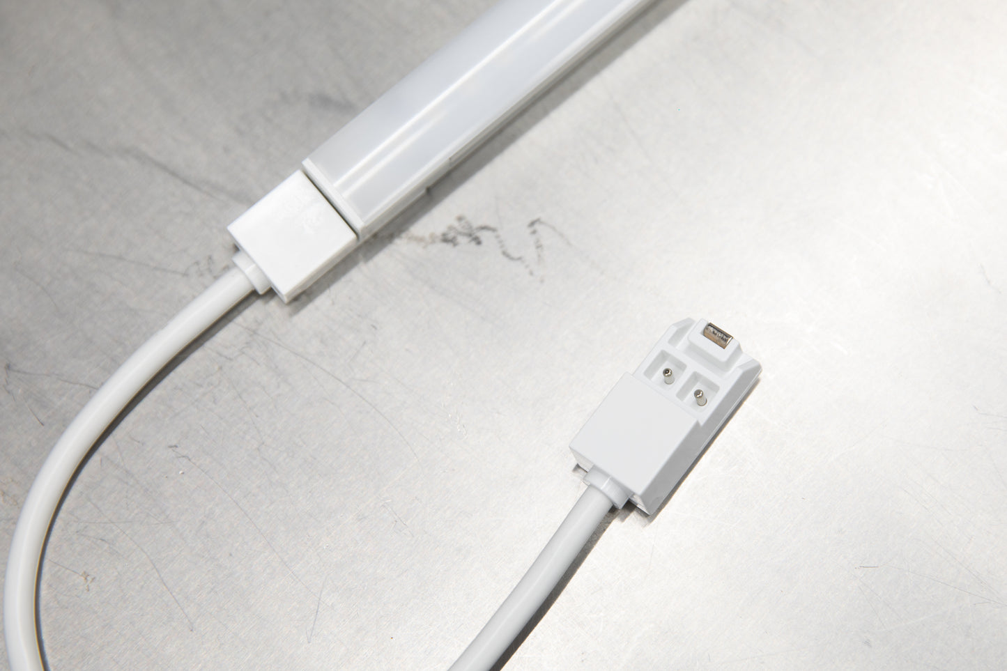 Under Cabinet Light Joiners