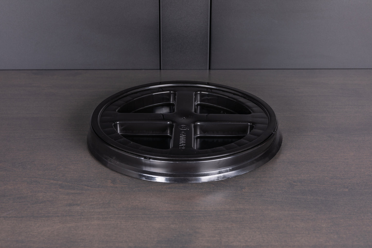 Black Bucket Gamma Seal 2.0