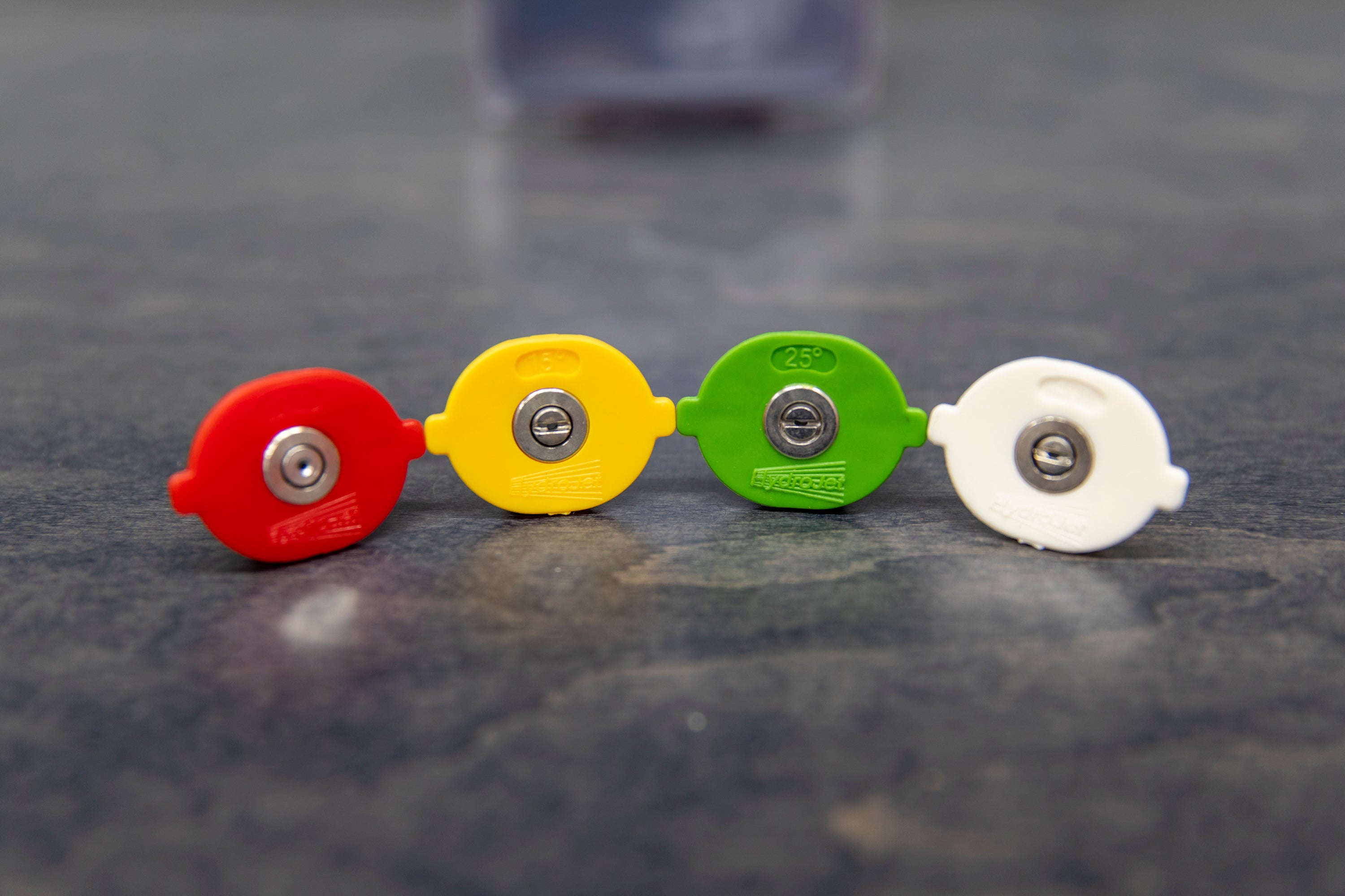 Standard Nozzles for Pressure Washers - Optimize Spray Patterns