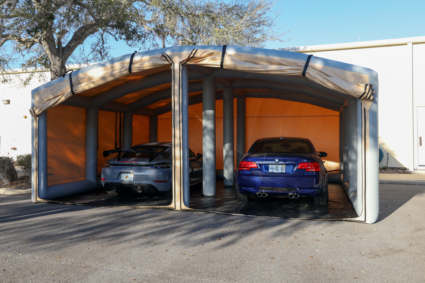 CarCapsule Arch Roof Double Outdoor Showcase