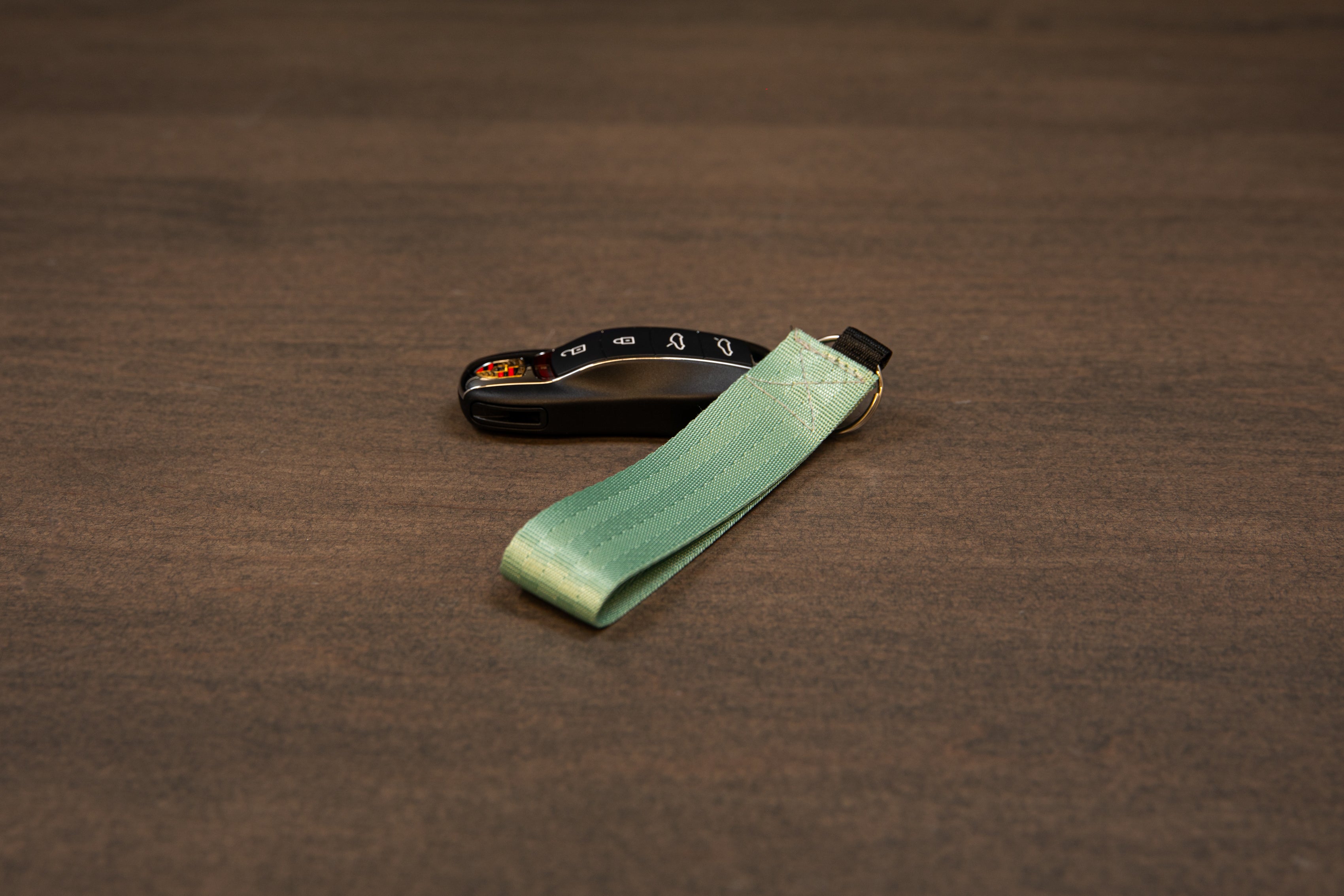 DoorPullKeyChain-7.jpg?v=