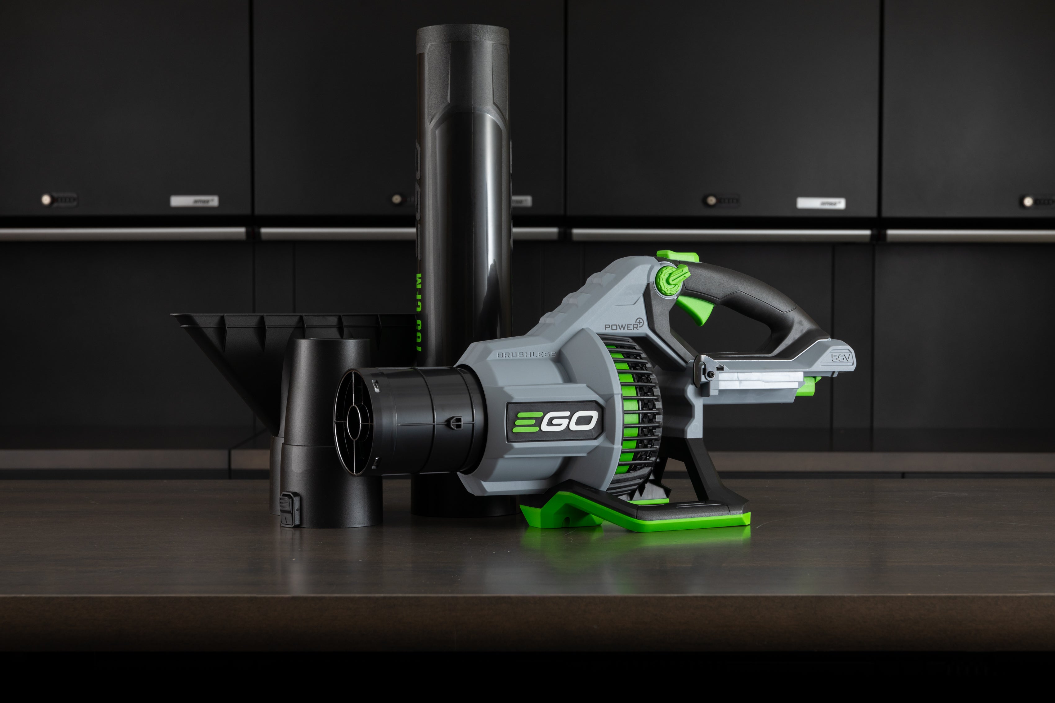 EGOです EGO 765 CFM Battery-Operated Leaf Blower with Turbo Mode and 90