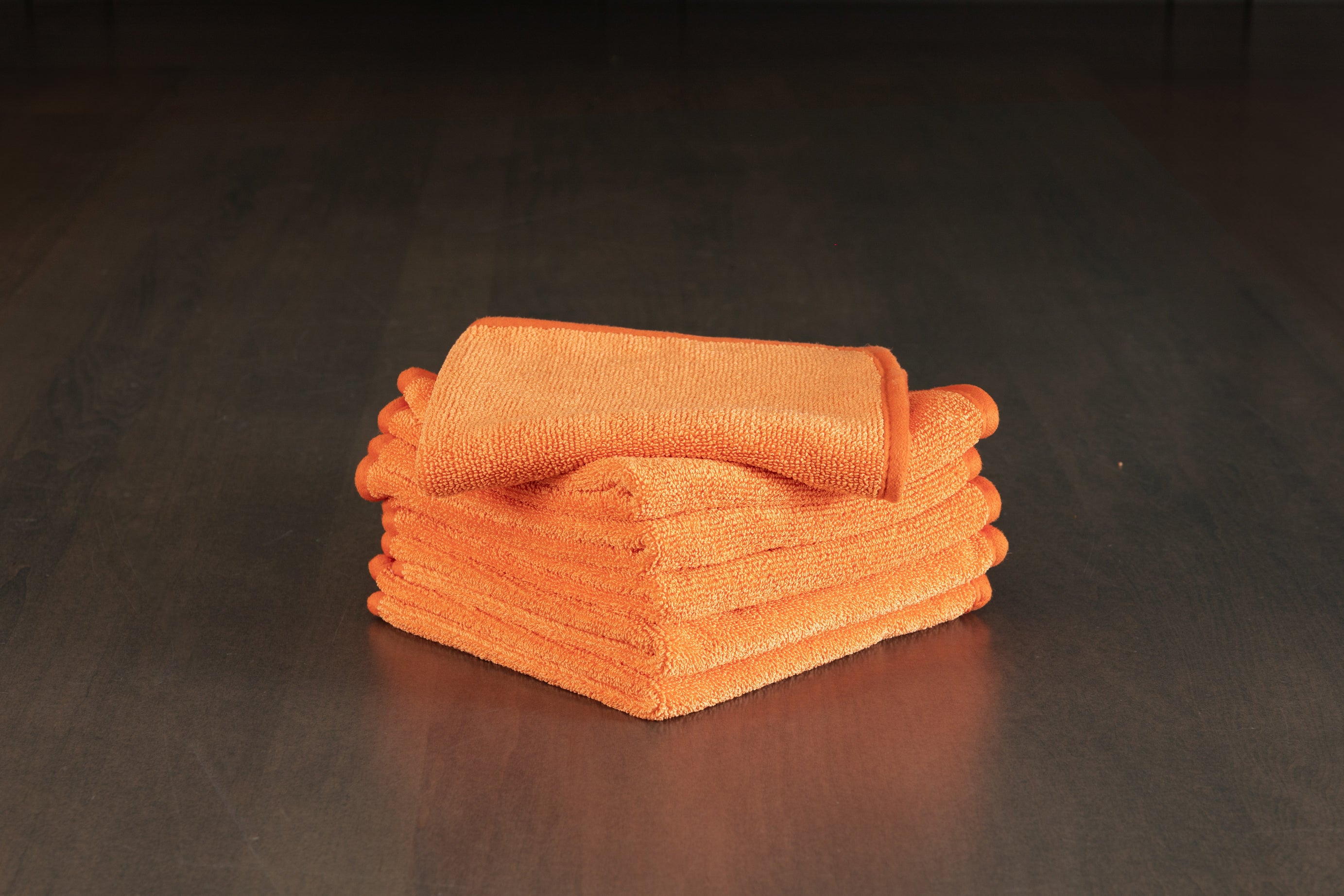 Low Pile Drying Aid Towel for Car Detailing | High Absorbency Microfiber Towels