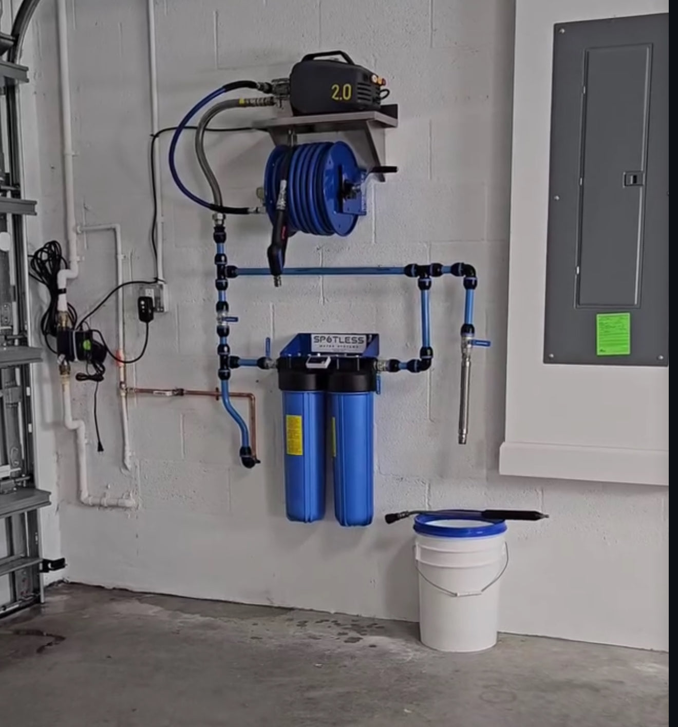 McKee's 37 N-914 Rinseless Wash – Ultimate Multi-Use Car Cleaning