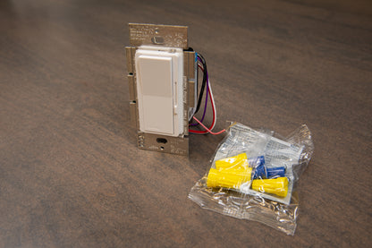 Lutron Diva 0-10V Single Pole/3 Way Dimmer