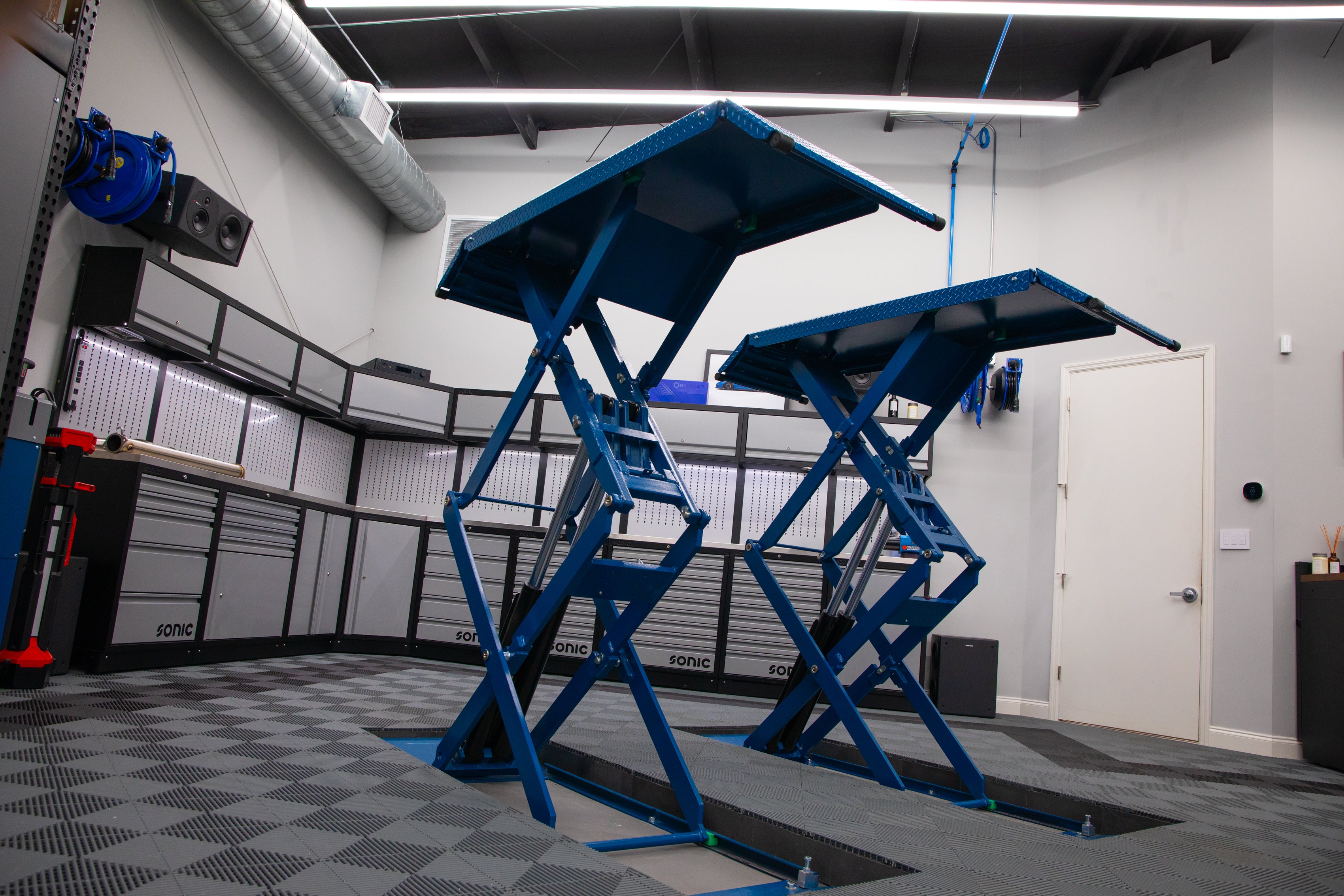 Nussbaum Jumbo HF 7 Hydraulic Scissor Lift 7000 lbs Capacity High