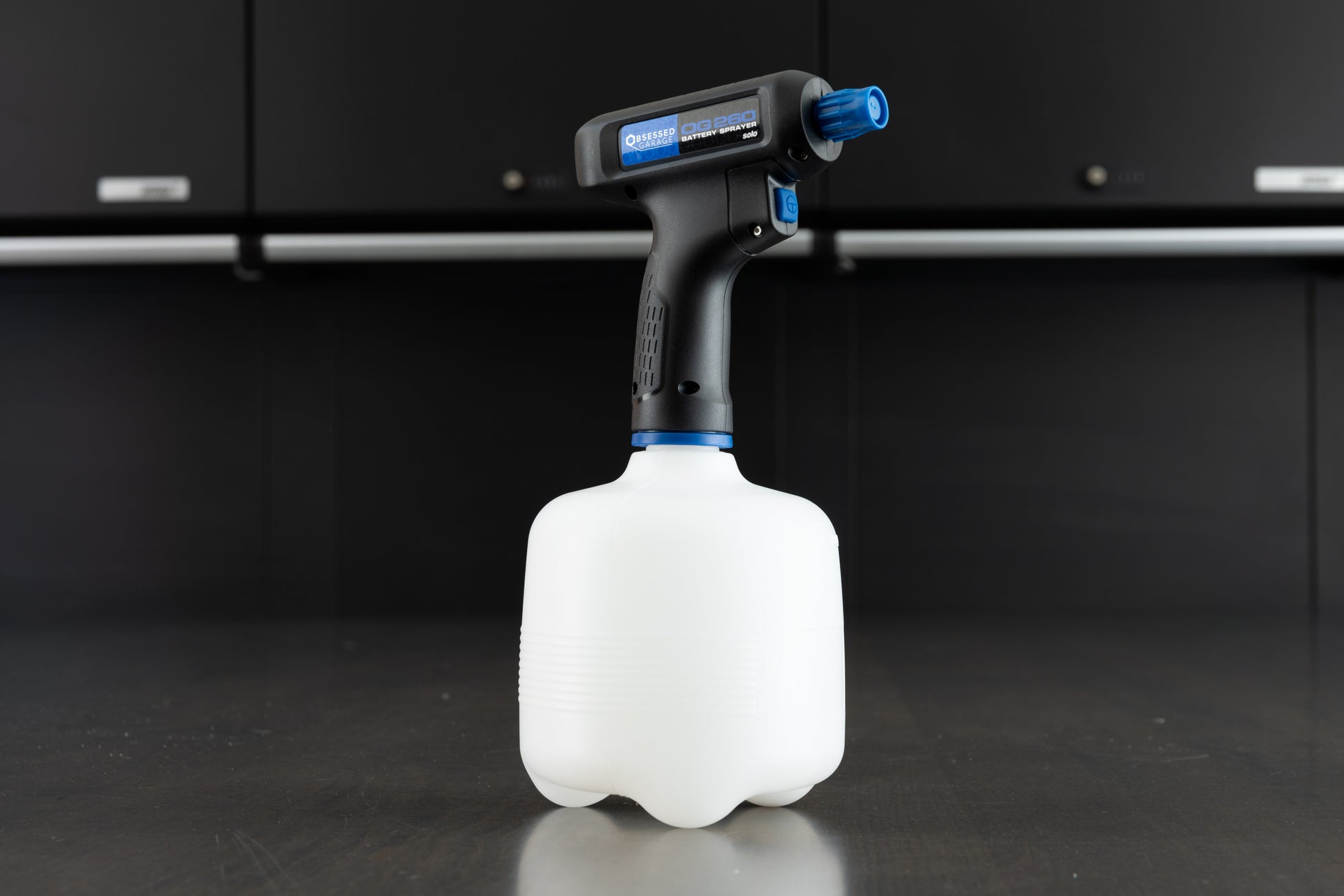 battery garden sprayer Obsessed Garage Battery Powered Sprayer by Solo