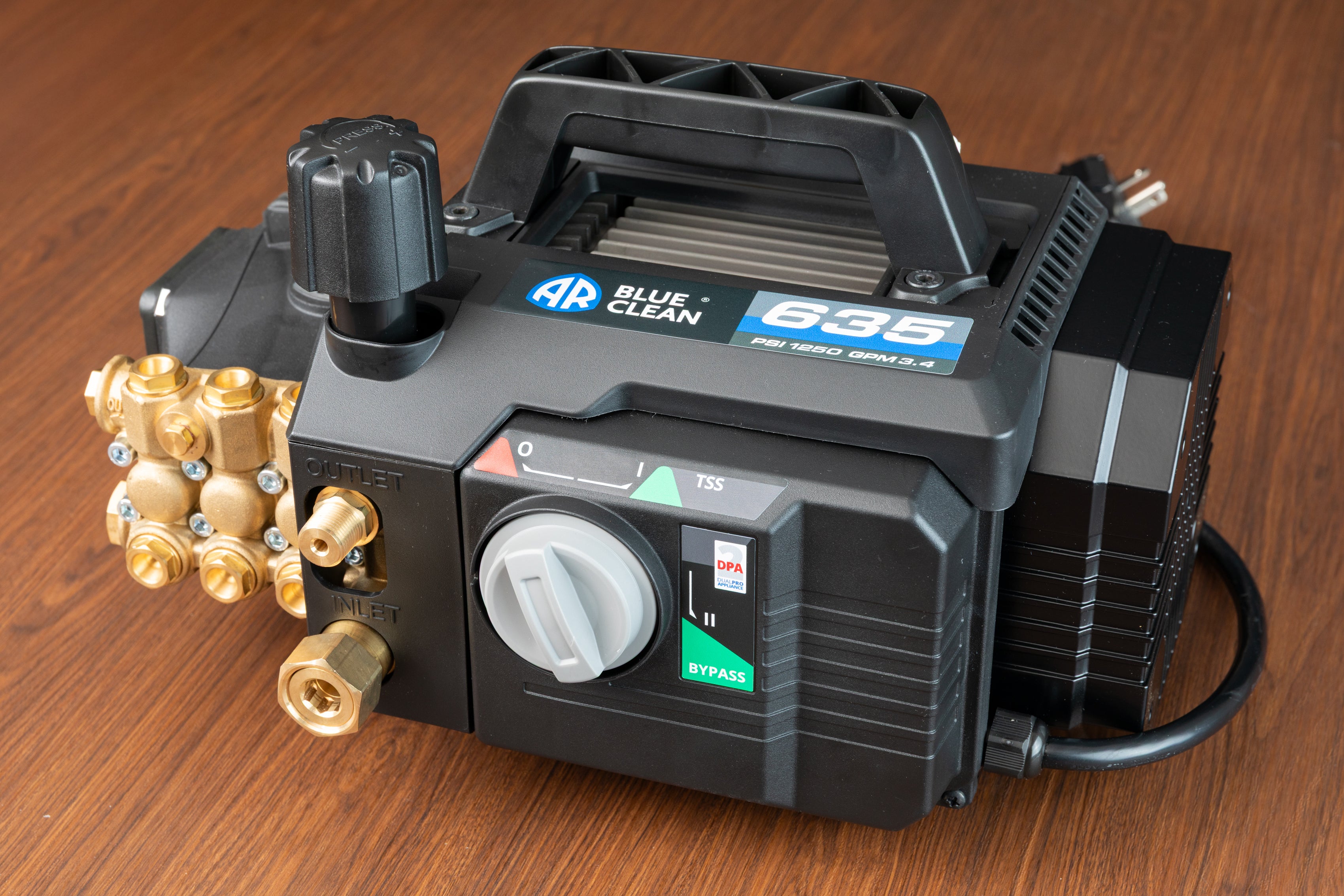 AR635 Pressure Washer – 1000 PSI, 3.1 GPM | Obsessed Garage