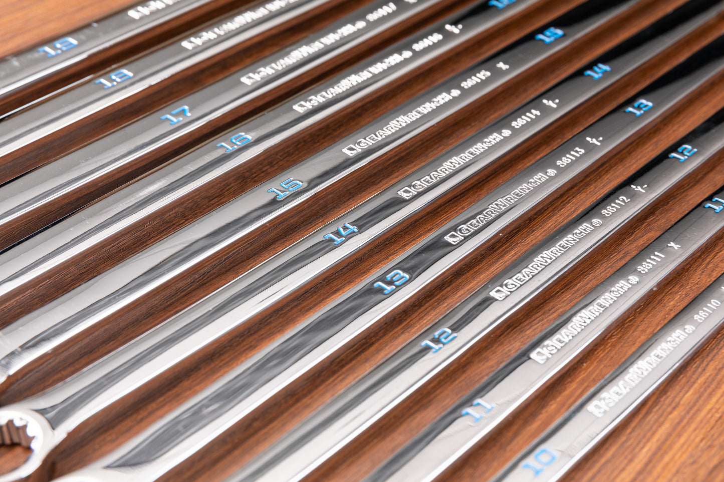 Extra-Long Flex Box-End Wrench Kit