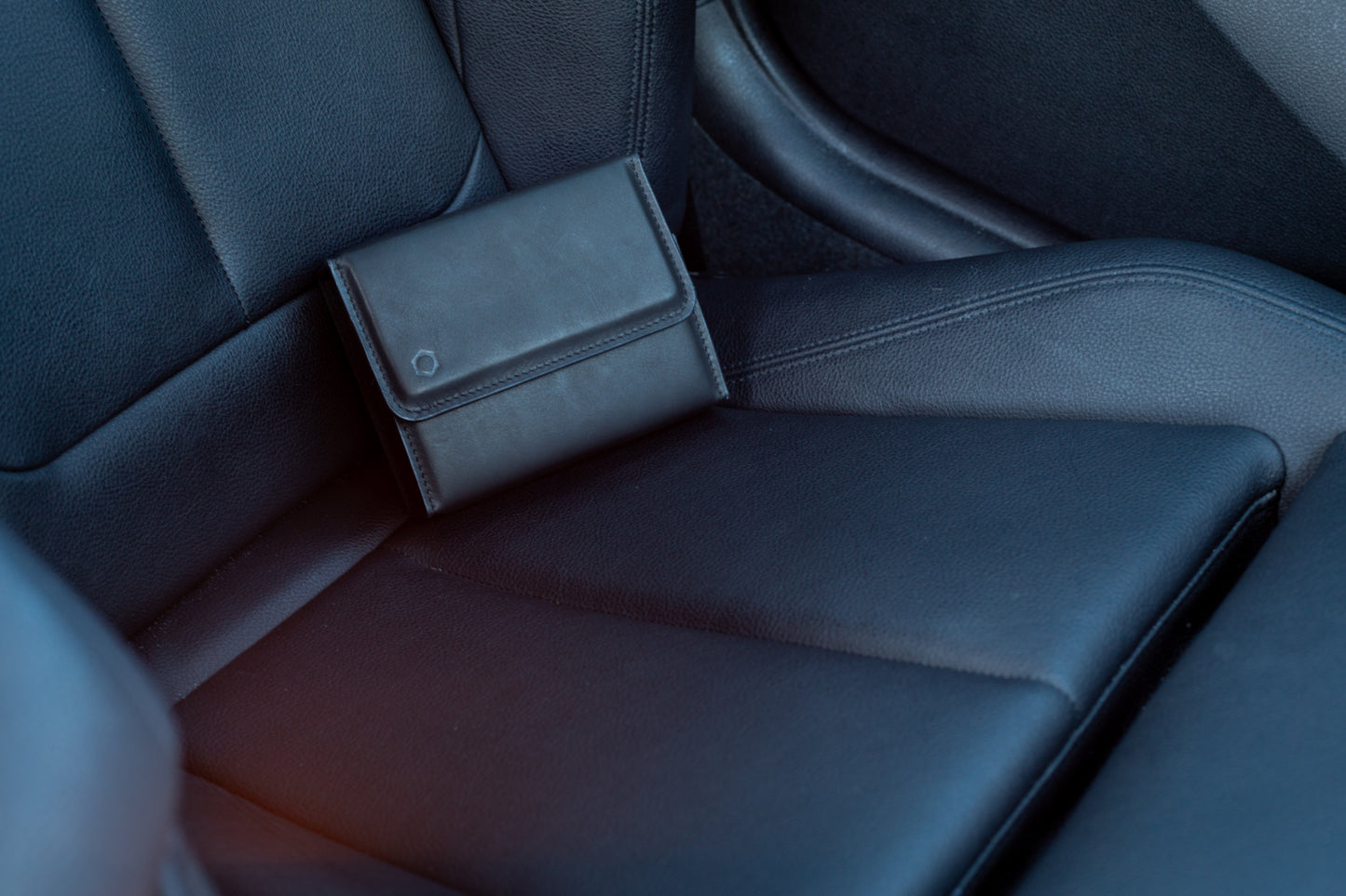 Leather Glove Box Kit With Sprayers