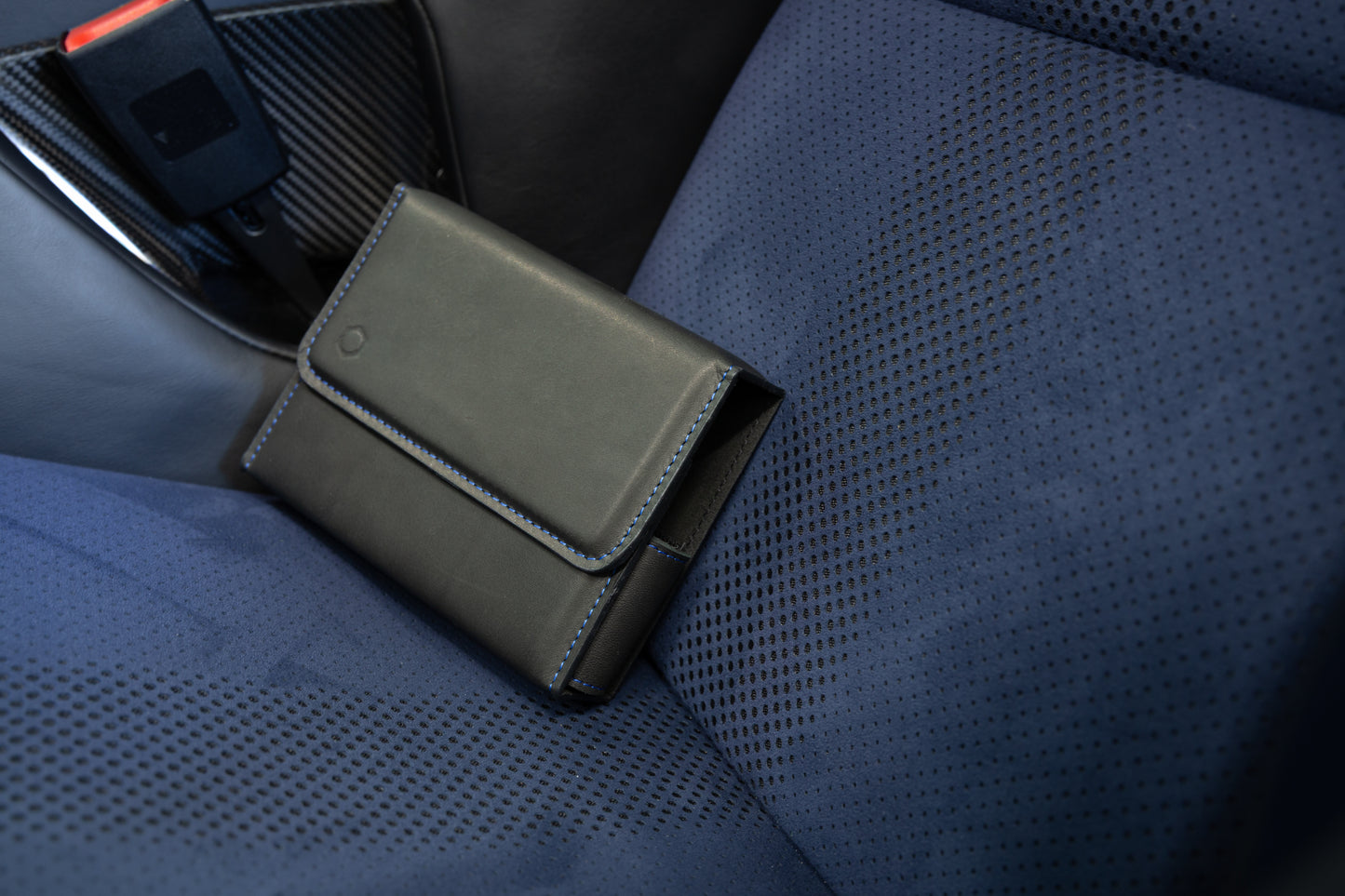 Leather Glove Box Kit With Sprayers