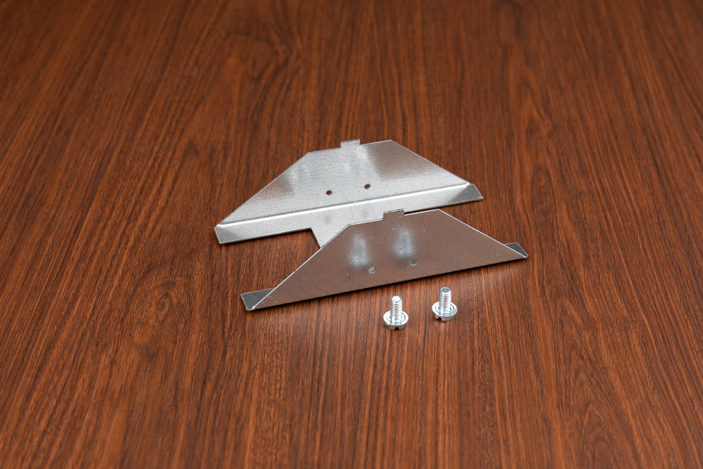 Obsessed Garage Linear Light Fixture Row Aligner