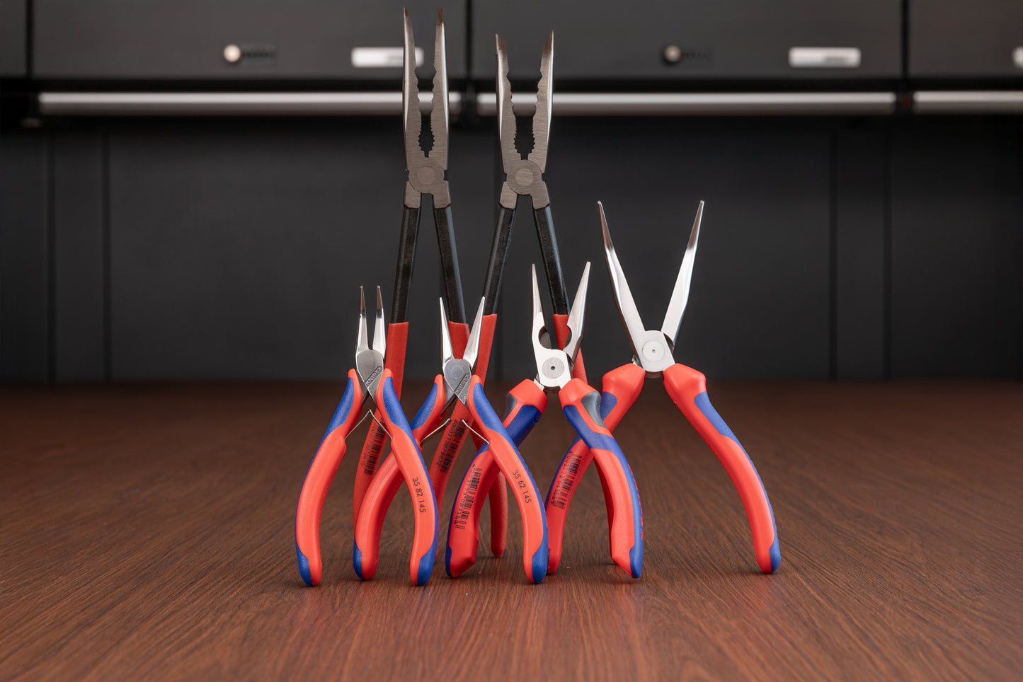 Needle Nose Pliers Kit