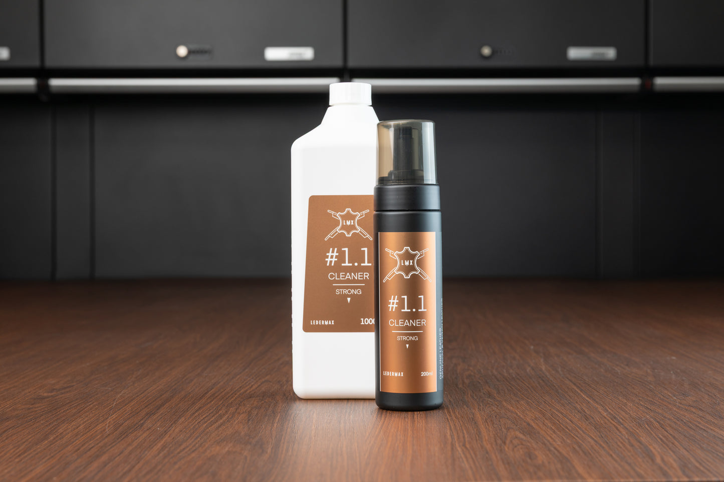 Ledermax Strong Cleaner 1.1