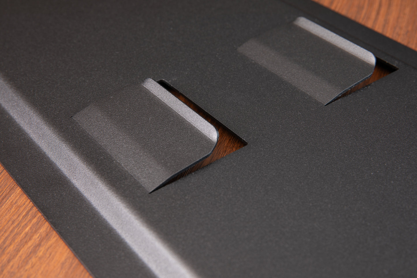 Obsessed Garage Vacuum Wall Mount Bracket