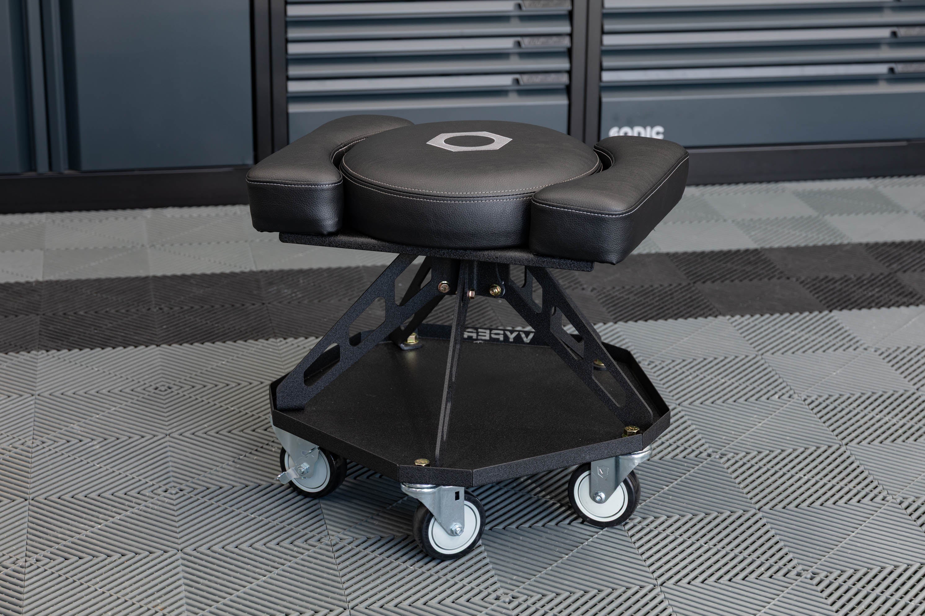 Best Garage Chair OG Vyper Chair Robust Steel PRO with Tool Tray