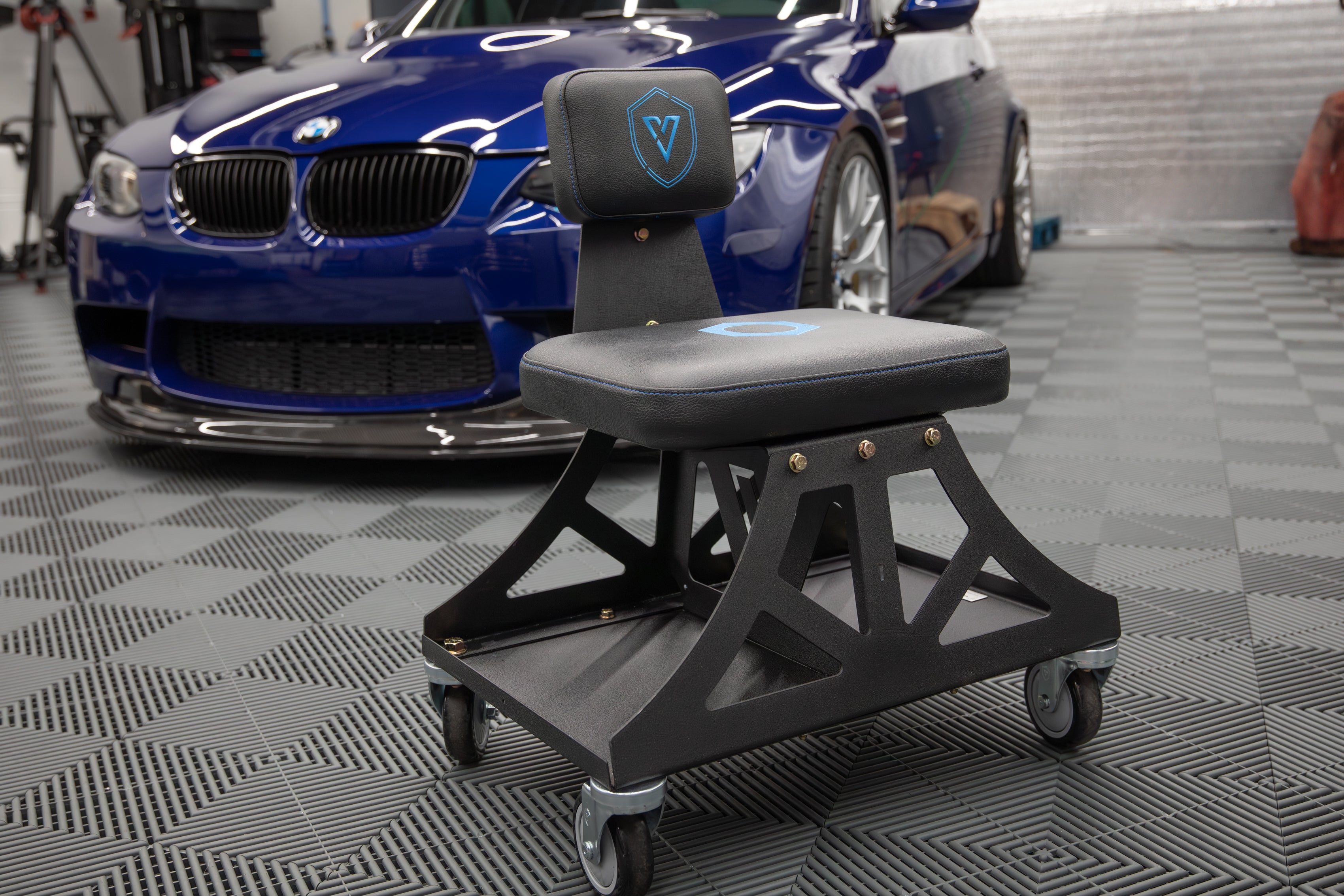 Best Detailing Chair for Comfort and Convenience - Vyper Low-Pro