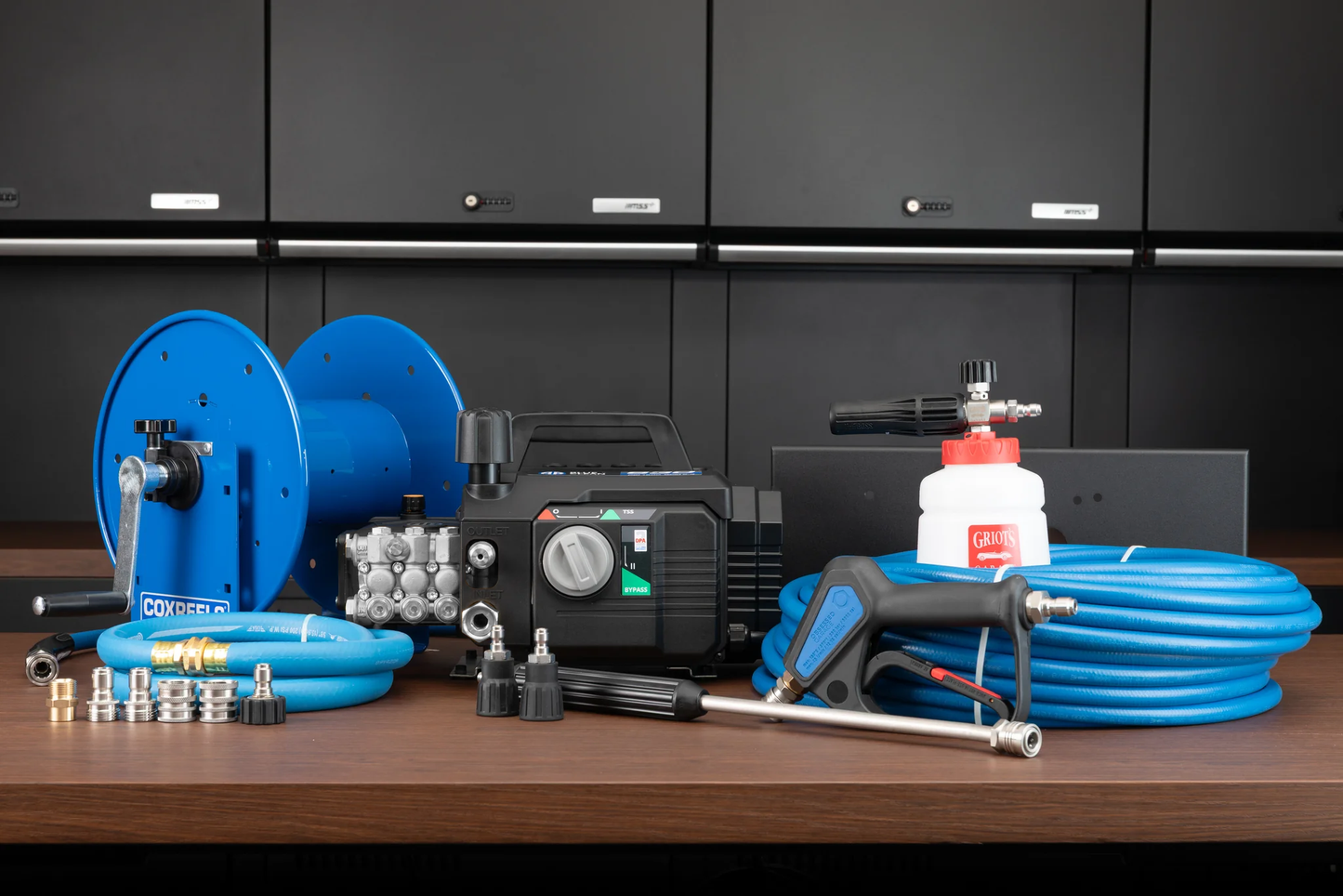 Ultimate - AR Blue Clean AR635 Wall Mount Solution