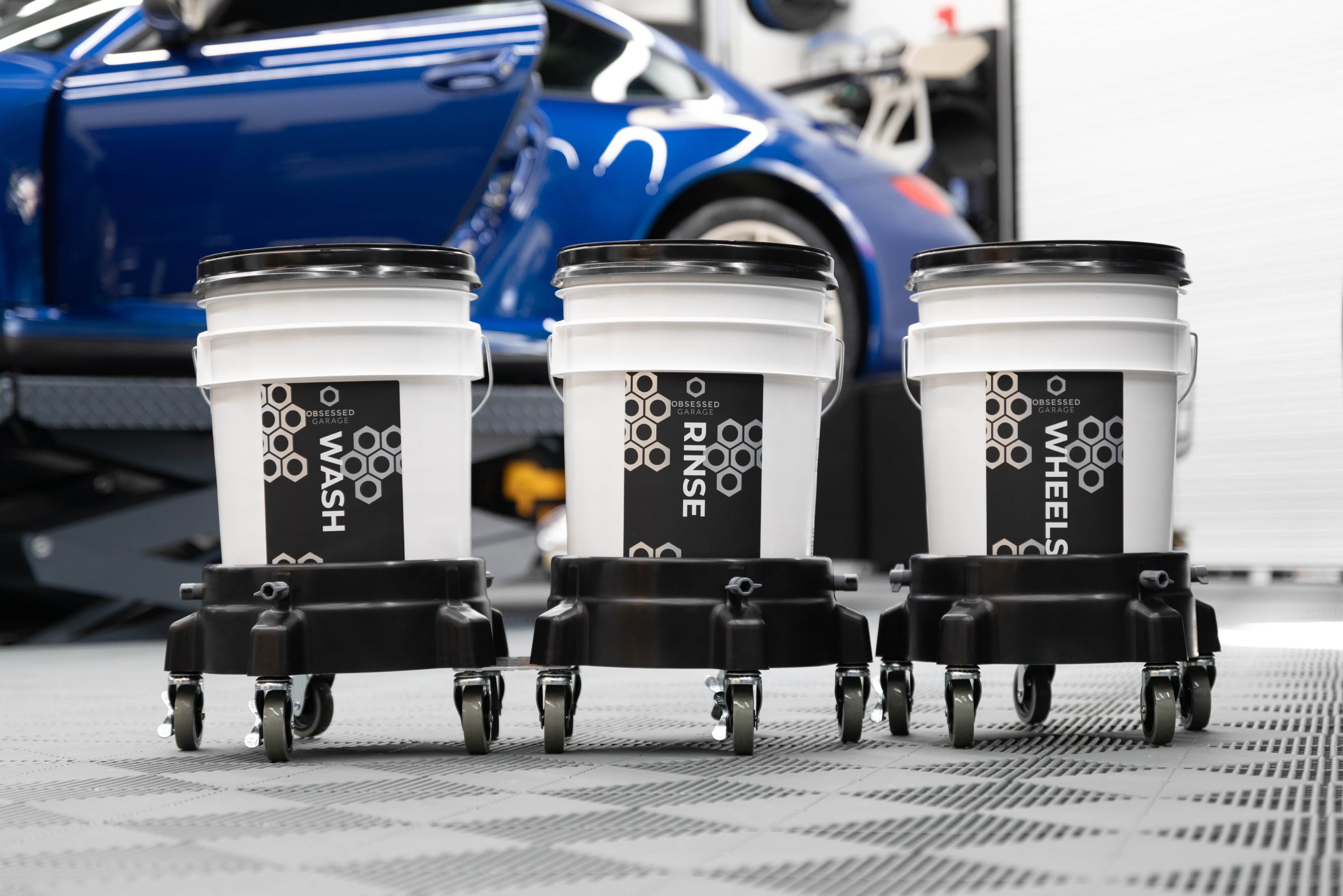 Ultimate Bucket Solution for Car Washing High-Quality 6-Gallon