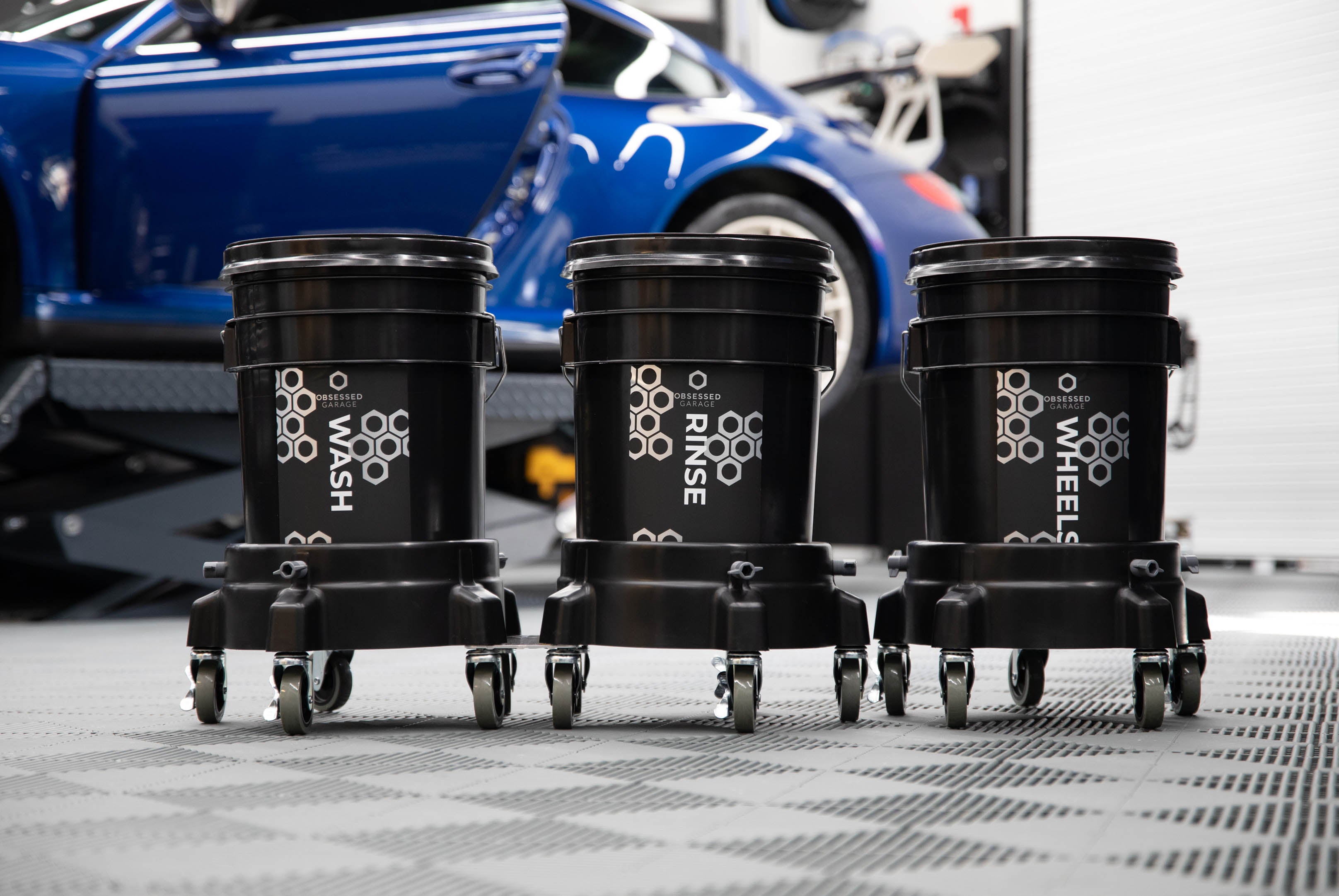 Ultimate Bucket Solution for Car Washing High-Quality 6-Gallon