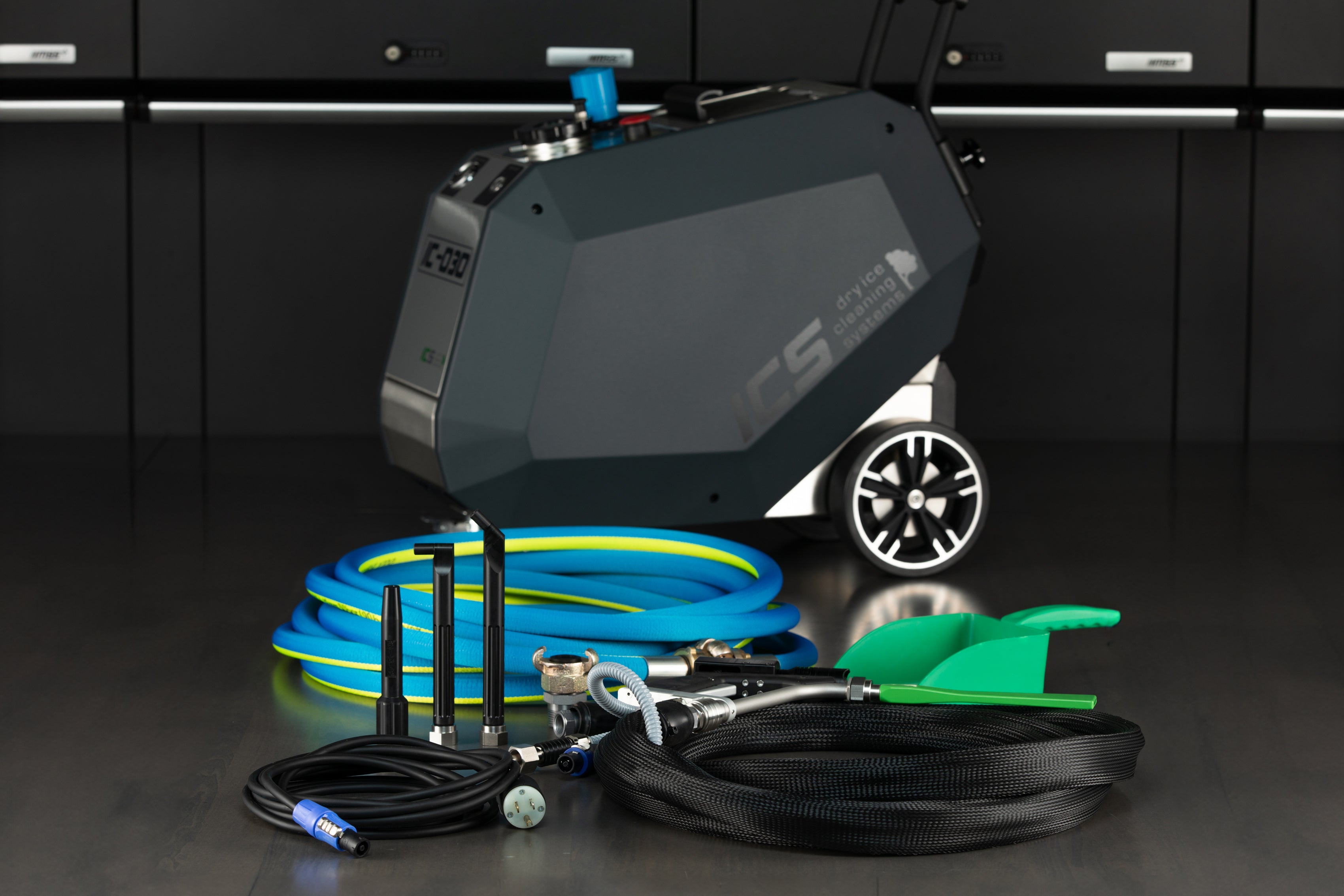 ICS IC 030 Evo II Dry Ice Cleaning System - Efficient, Versatile