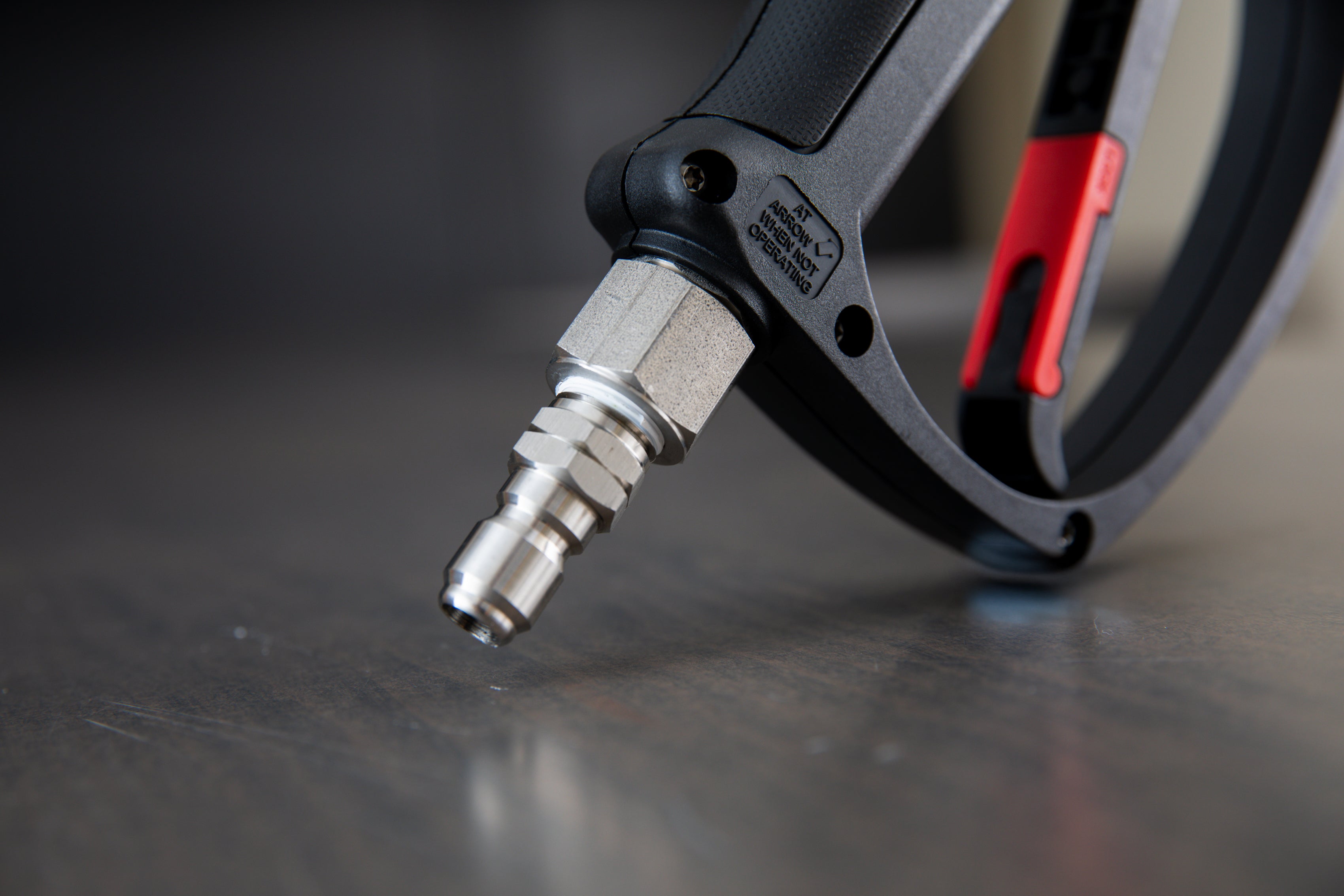 MTM SGS-28 Swiveling Sprayer - High-Quality Pressure Washer MTM SGS-28 Swiveling Sprayer - High-Quality Pressure Washer