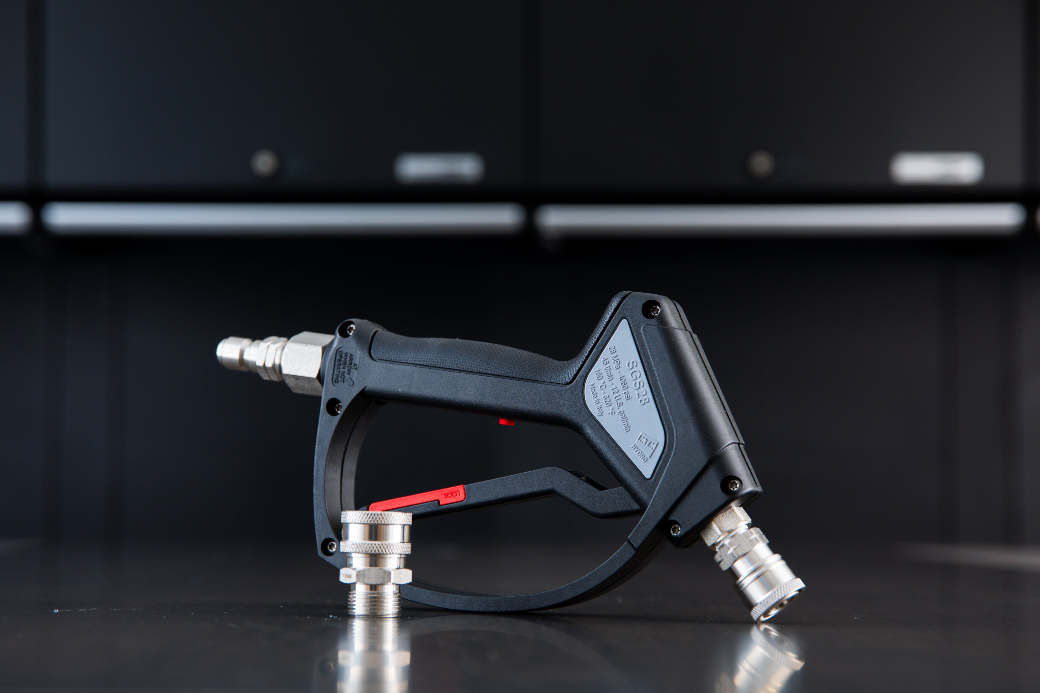 MTM SGS-28 Swiveling Sprayer - High-Quality Pressure Washer