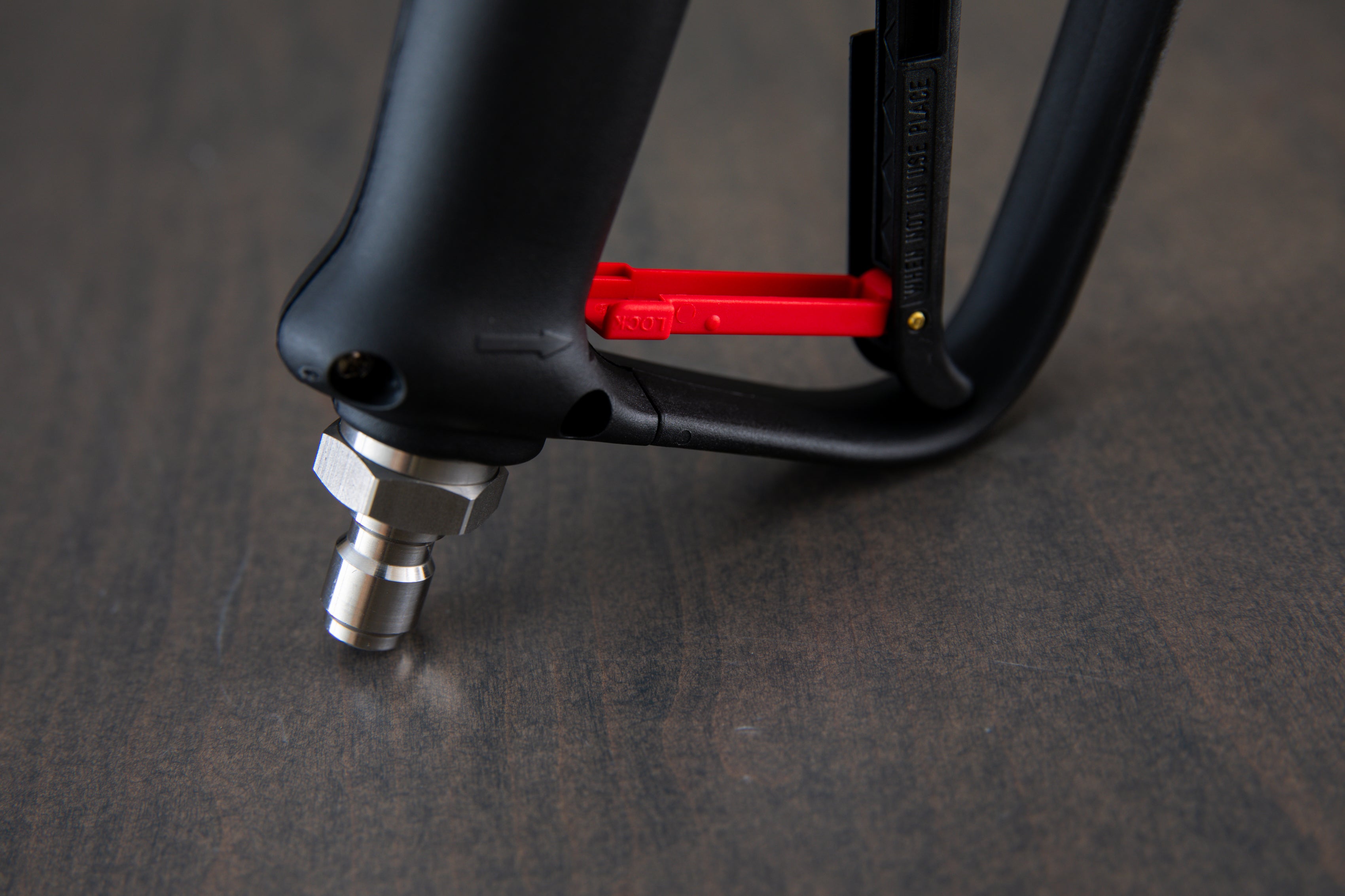 OG Spec Mosmatic Swiveling Sprayer with T304 Stainless Fittings