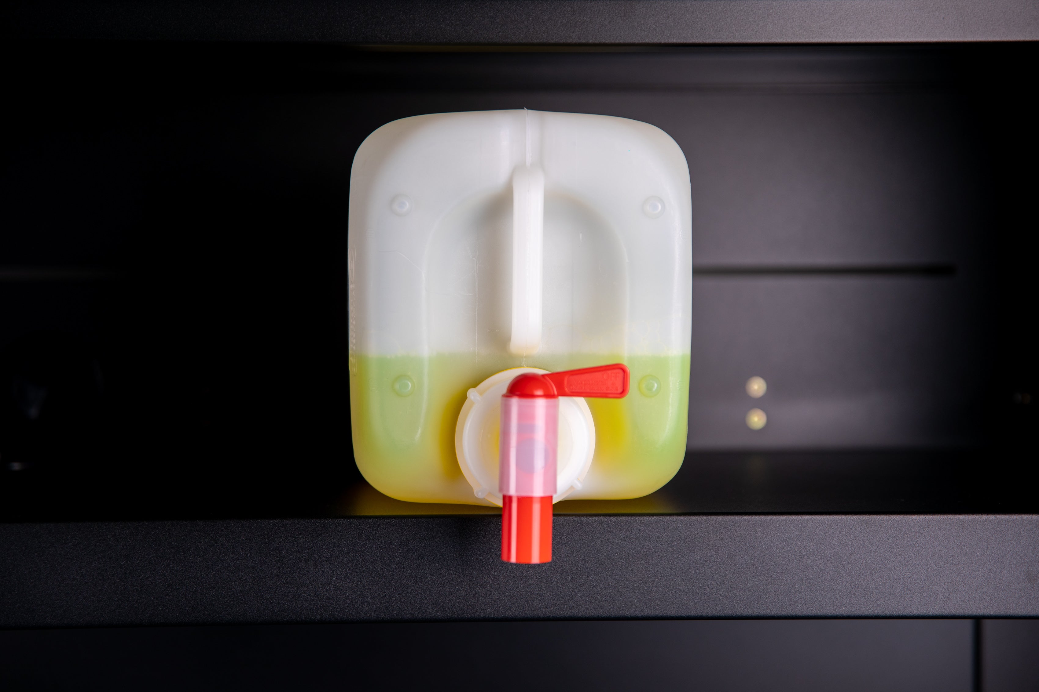 5 Liter Tap for Pressol and Branded Bottles - Reduce Spills and