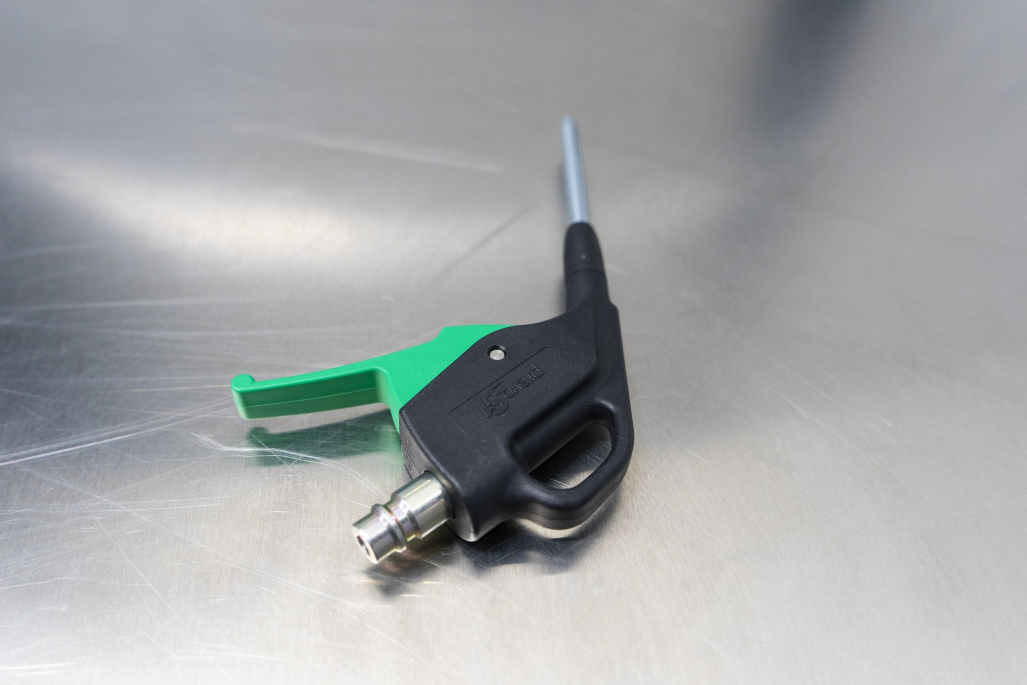 S1 Metal and OSHA-Compliant Blow Guns for High Efficiency and
