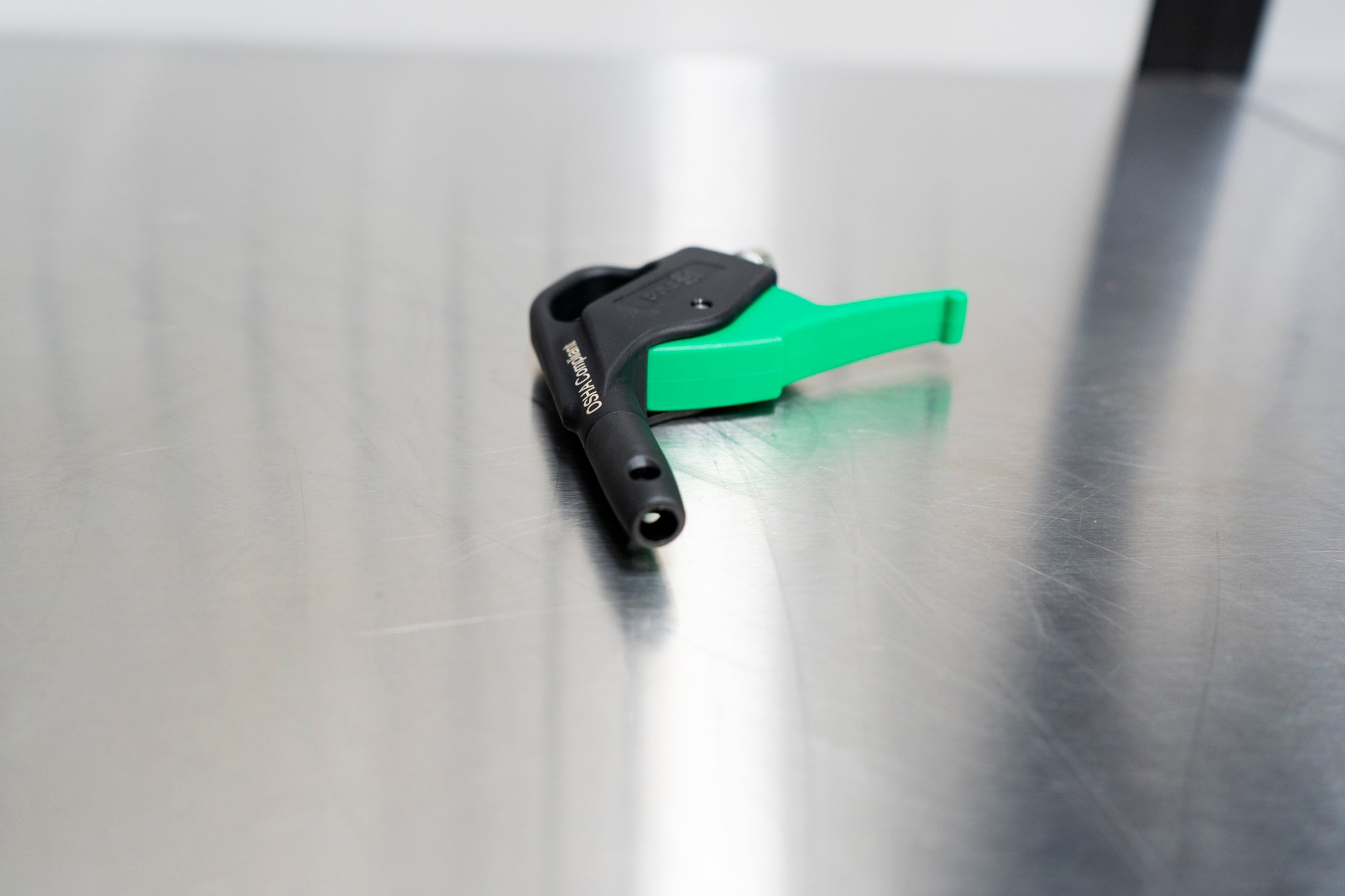 S1 Metal and OSHA-Compliant Blow Guns for High Efficiency and