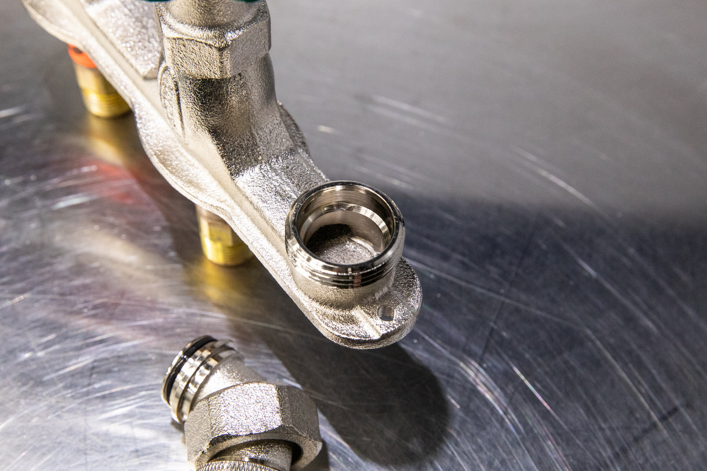 Prier C-108 Hot and Cold Mixing Hose Bibb