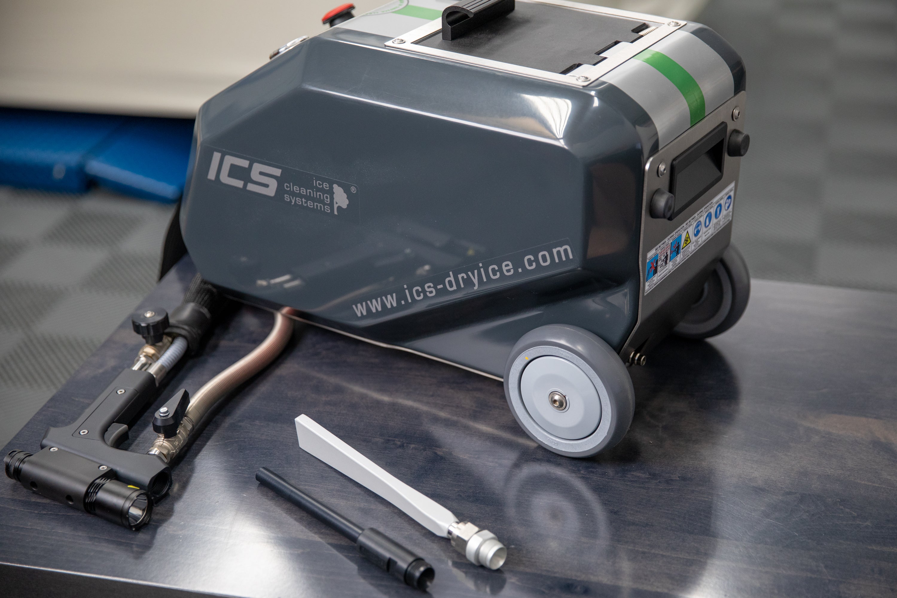 メンテナンス icetoolz メンテナンス icetoolz ICETOOLZ Bike Disc Mount Sanding Tool for