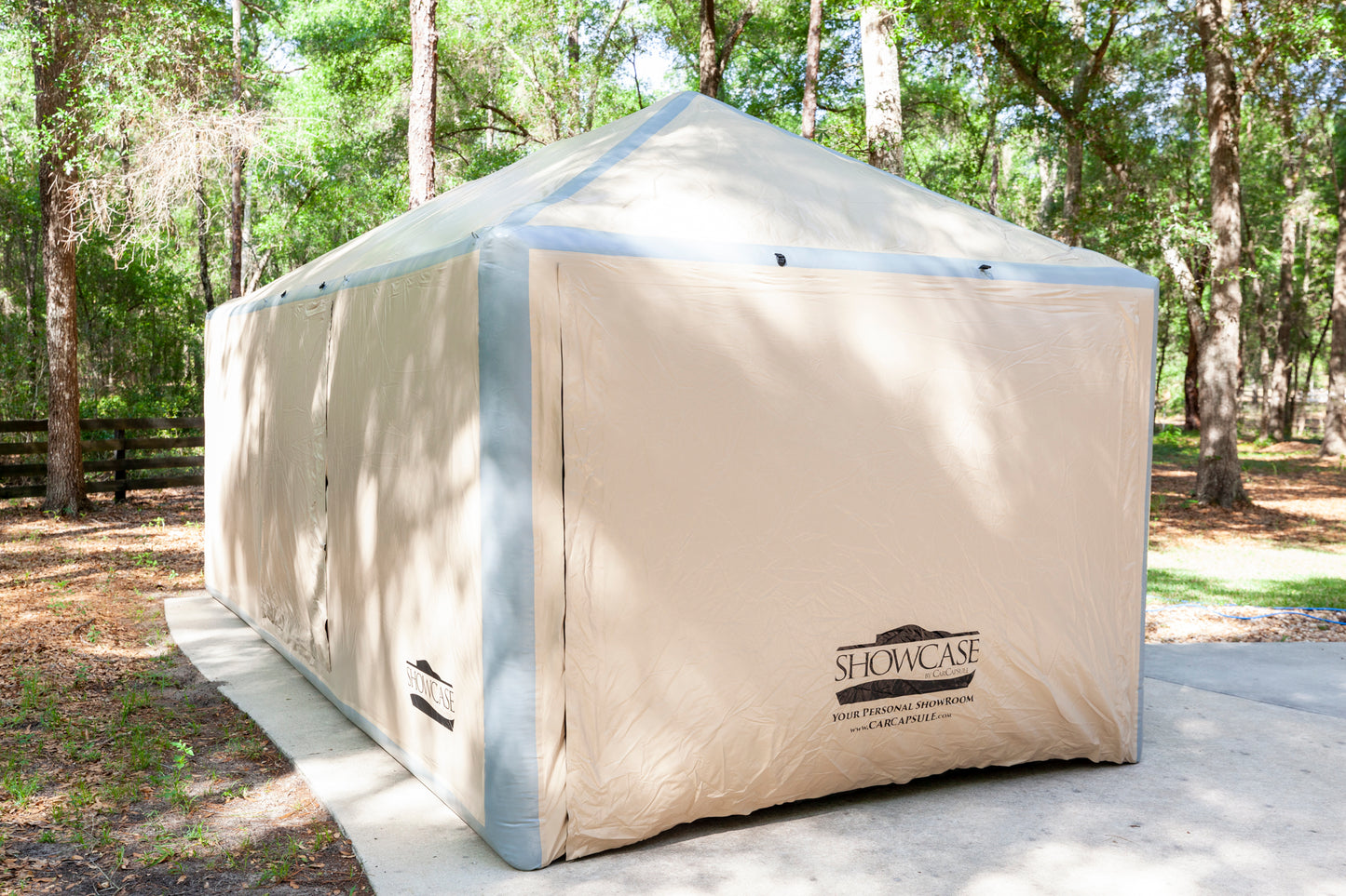 CarCapsule Pitched Roof ShowCase Outdoor