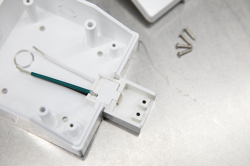 Under Cabinet Lighting Installation Tips and Connector Box Guide ...