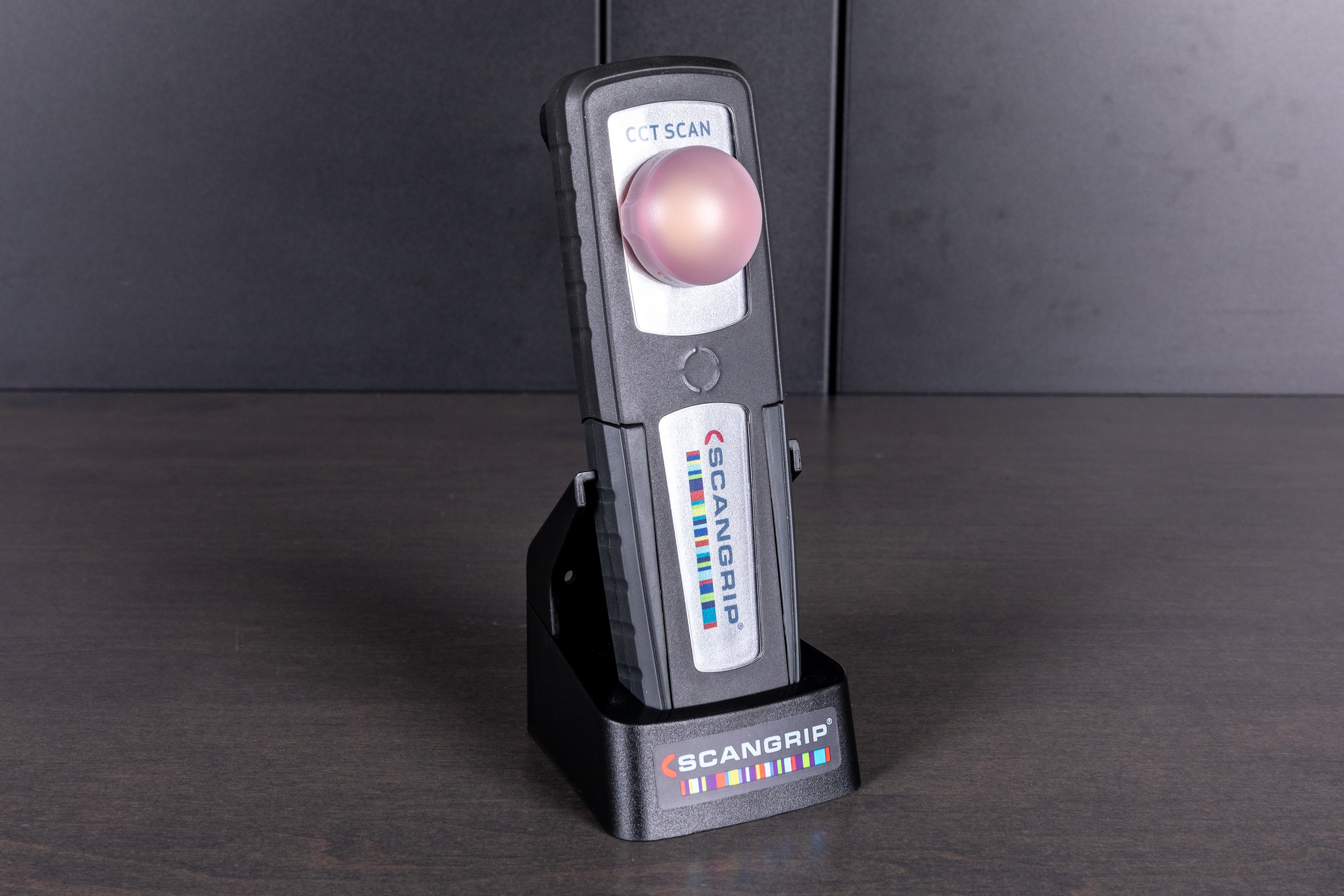 ScanGrip SunMatch 4 LED Work Light with CCT SCAN Function