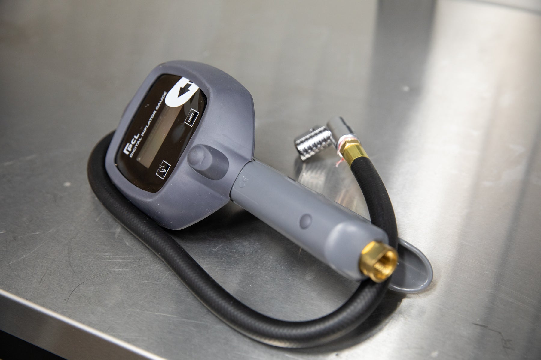 PCL Digital Tire Inflator with LCD Display and Accurate Pressure ...