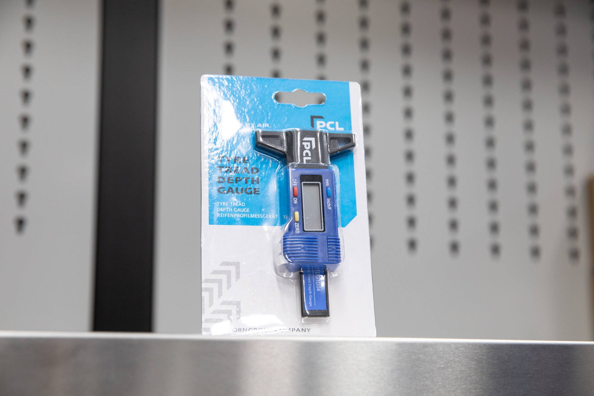 Tire Tread Depth Gauge Compact with Dual Measurement Units for