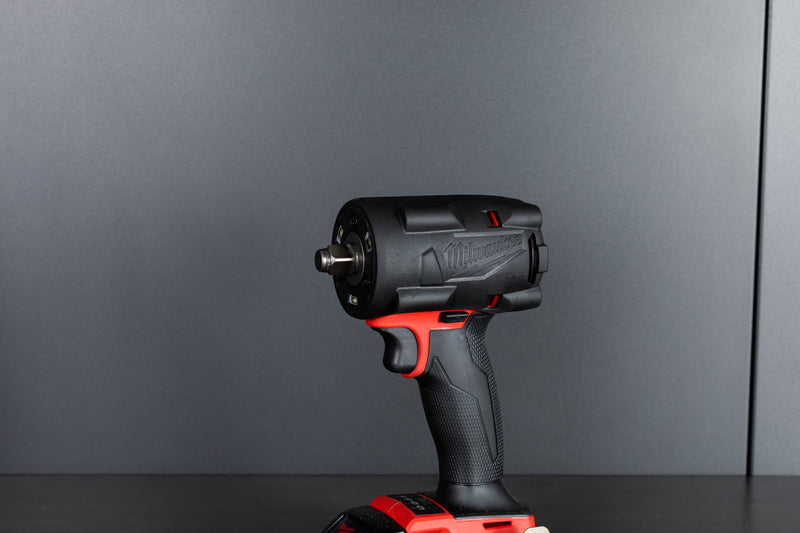 Milwaukee M18 FUEL™ 1/2" Compact Impact Wrench w/ Friction Ring