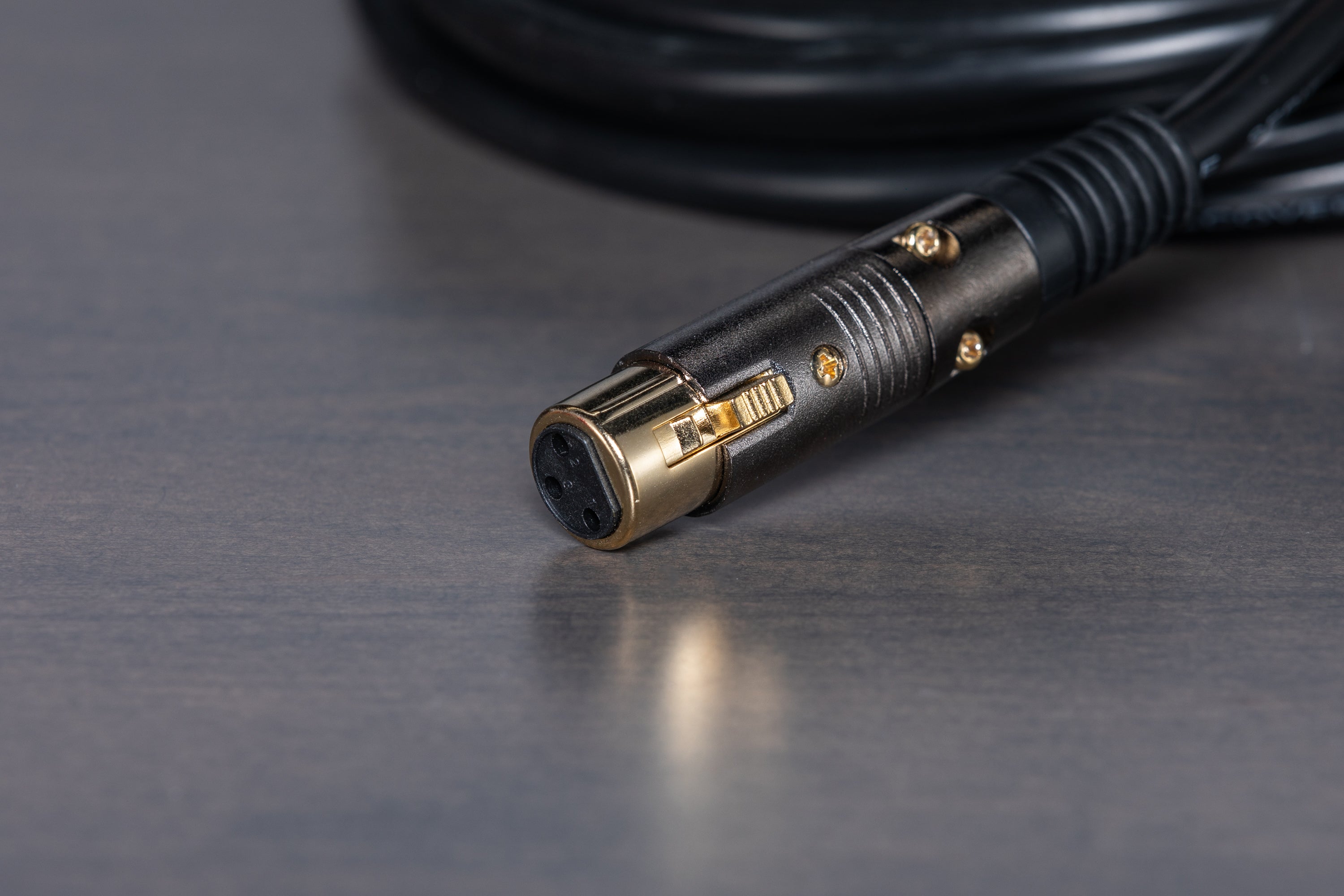 High-Quality Monoprice XLR Cable for Studio Monitors with Gold