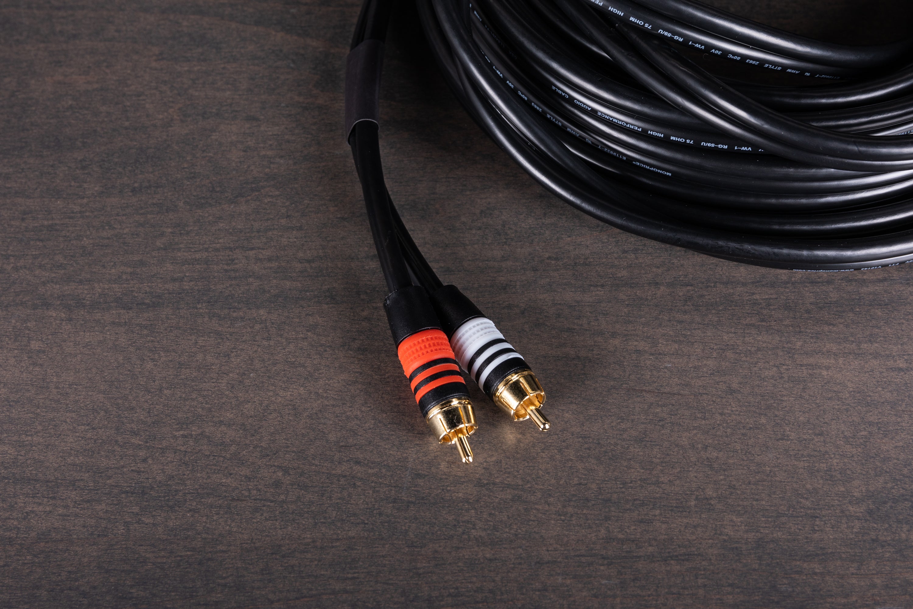 ★新品　GOLDMUND RCA CABLE 　RCA　高級ケーブル　１ｍペア Amazon.com: WORLDS BEST CABLES 1 Foot – Audiophile High-Definition
