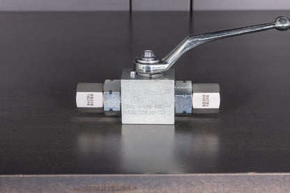 Stainless Steel High-Pressure 3-Way Valve