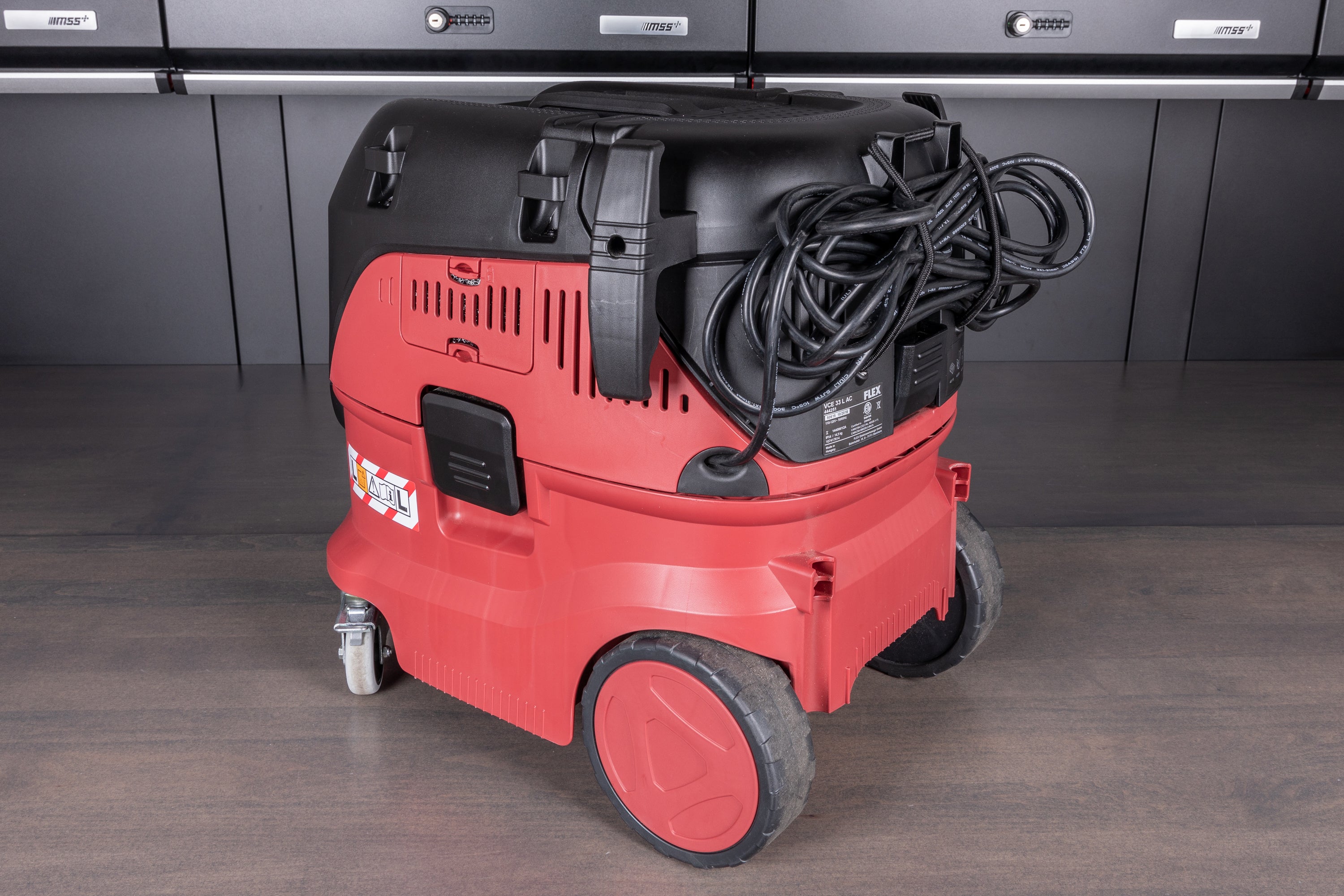 FLEX 9-Gallon HEPA Wet/Dry Portable Vacuum Cleaner with Automatic