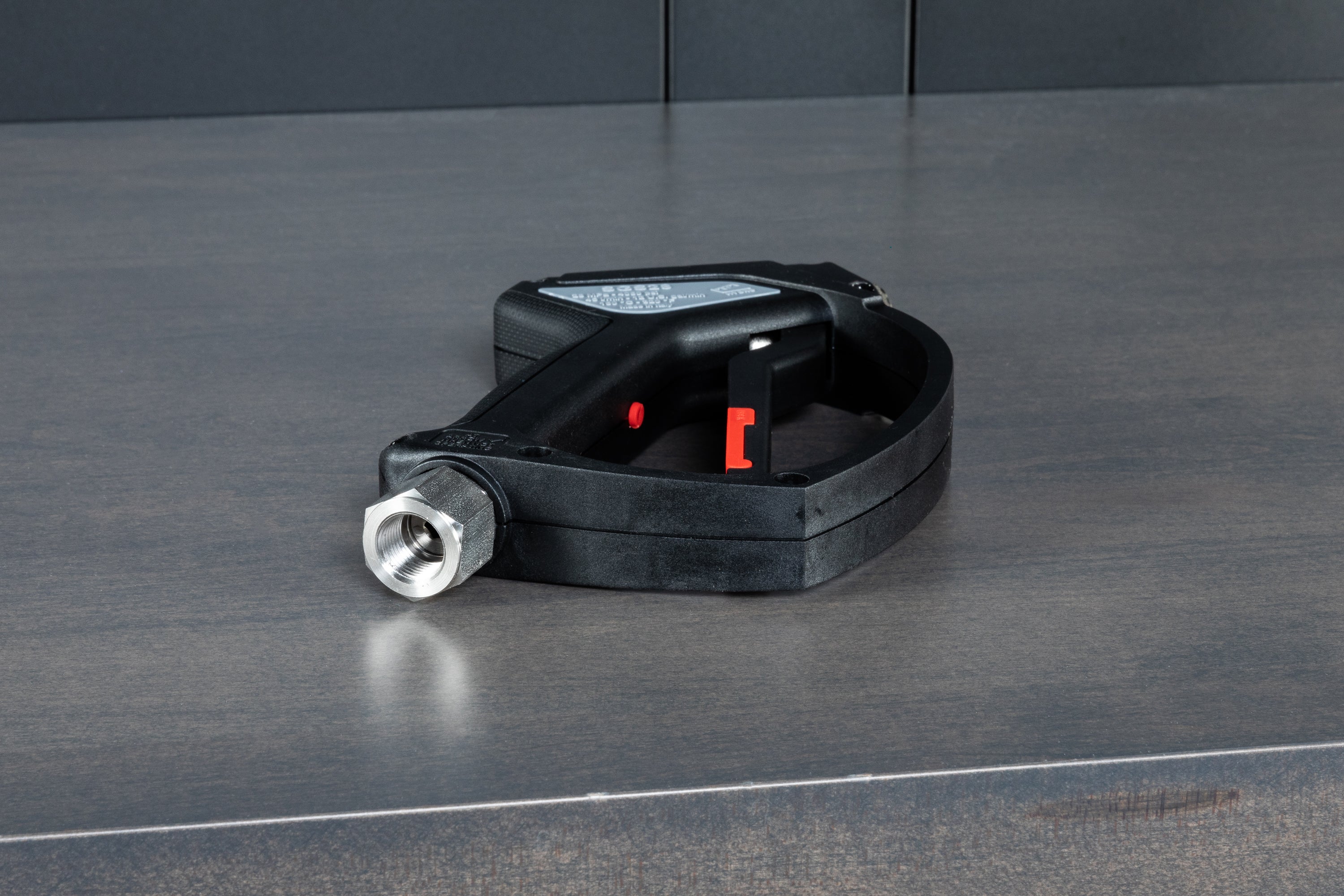 MTM SGS-28 Swiveling Sprayer - Best Stainless Steel Sprayer for